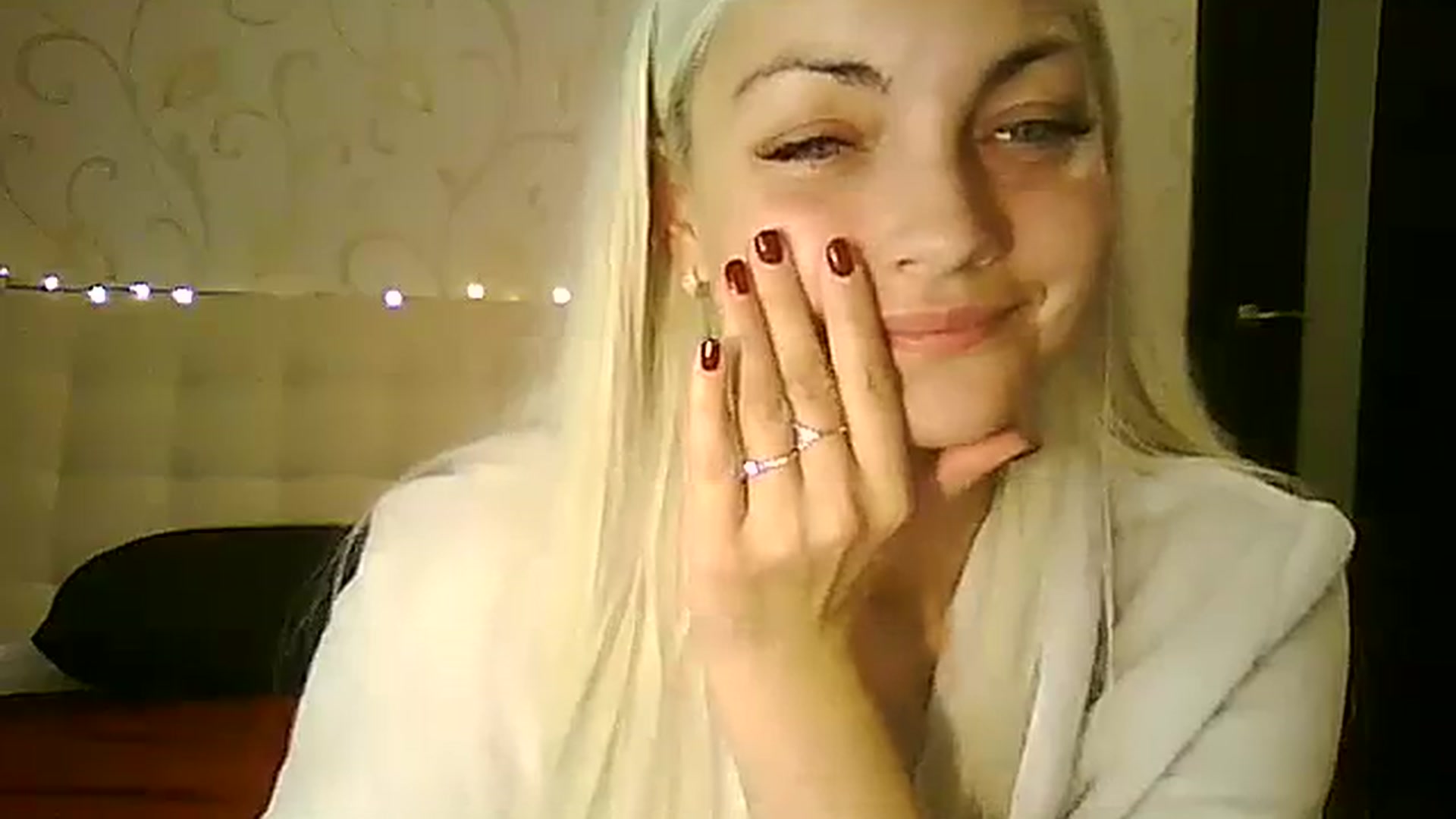 Gallery image thumbnail from AlissaMay's myfreecams stream on, 11/15/2023, 13:52 image 9 of 20