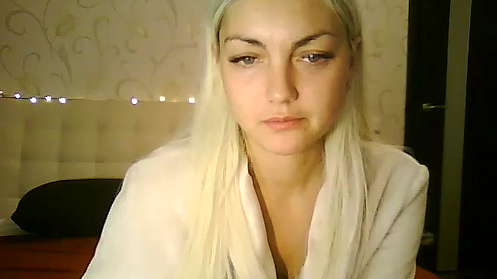 Gallery image thumbnail from AlissaMay's myfreecams stream on, 11/15/2023, 13:52 image 6 of 20