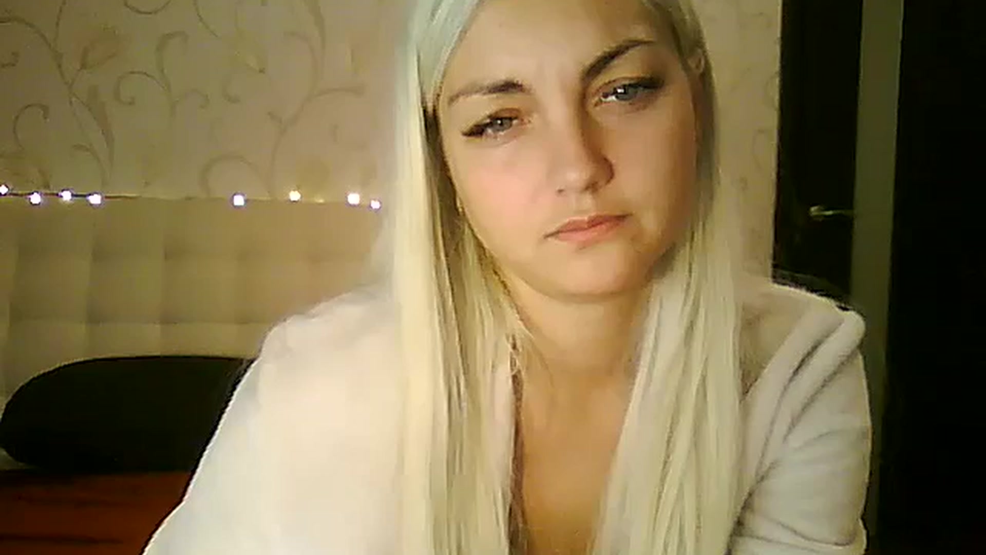 Gallery image thumbnail from AlissaMay's myfreecams stream on, 11/15/2023, 13:52 image 19 of 20