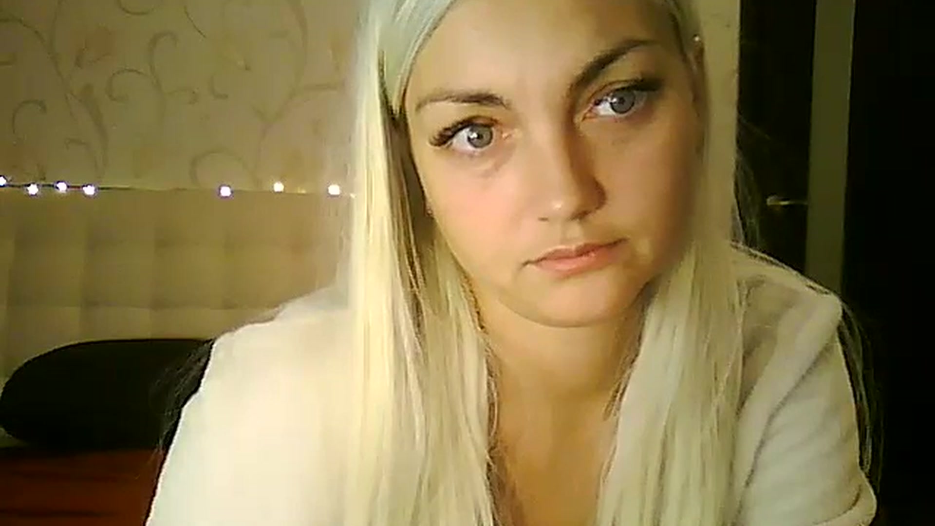 Gallery image thumbnail from AlissaMay's myfreecams stream on, 11/15/2023, 13:52 image 14 of 20
