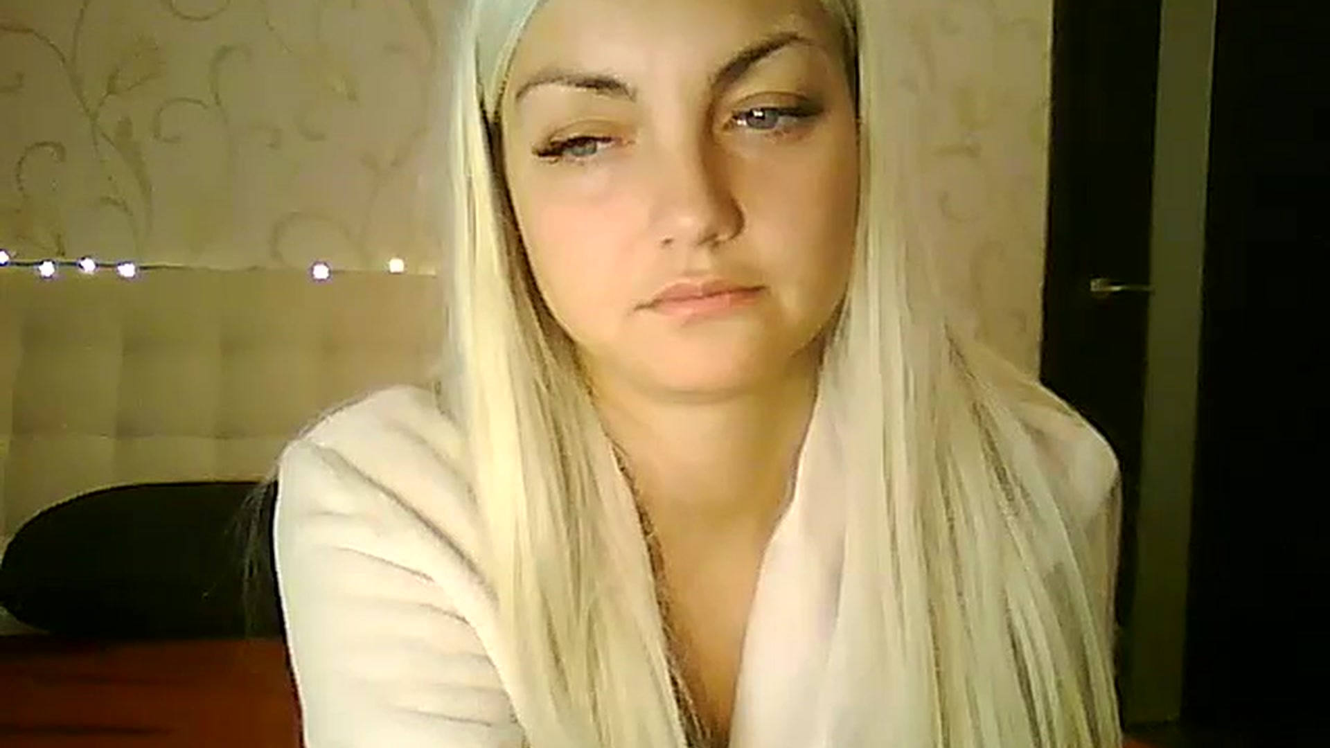 Gallery image thumbnail from AlissaMay's myfreecams stream on, 11/15/2023, 13:52 image 13 of 20