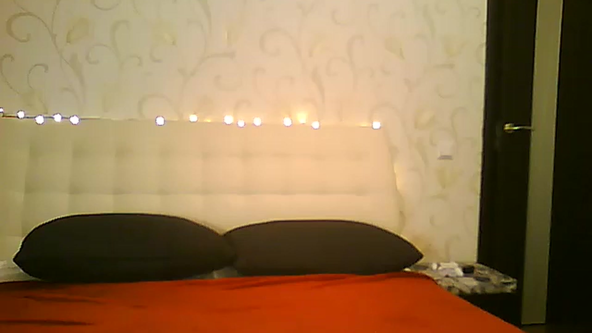 Gallery image thumbnail from AlissaMay's myfreecams stream on, 11/15/2023, 13:52 image 4 of 20
