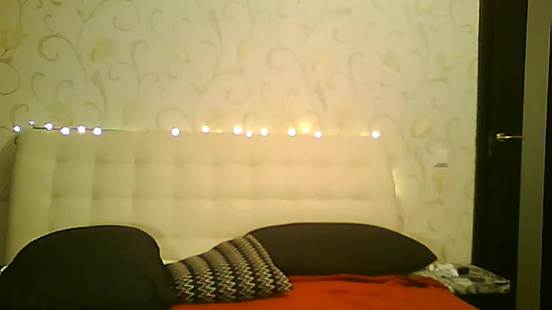 Gallery image thumbnail from AlissaMay's myfreecams stream on, 11/15/2023, 15:08 image 14 of 20