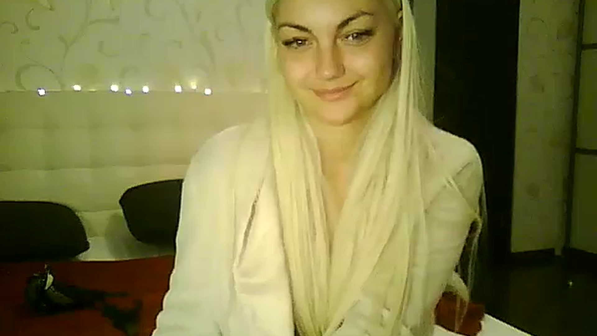 Gallery image thumbnail from AlissaMay's myfreecams stream on, 11/17/2023, 14:31 image 19 of 20