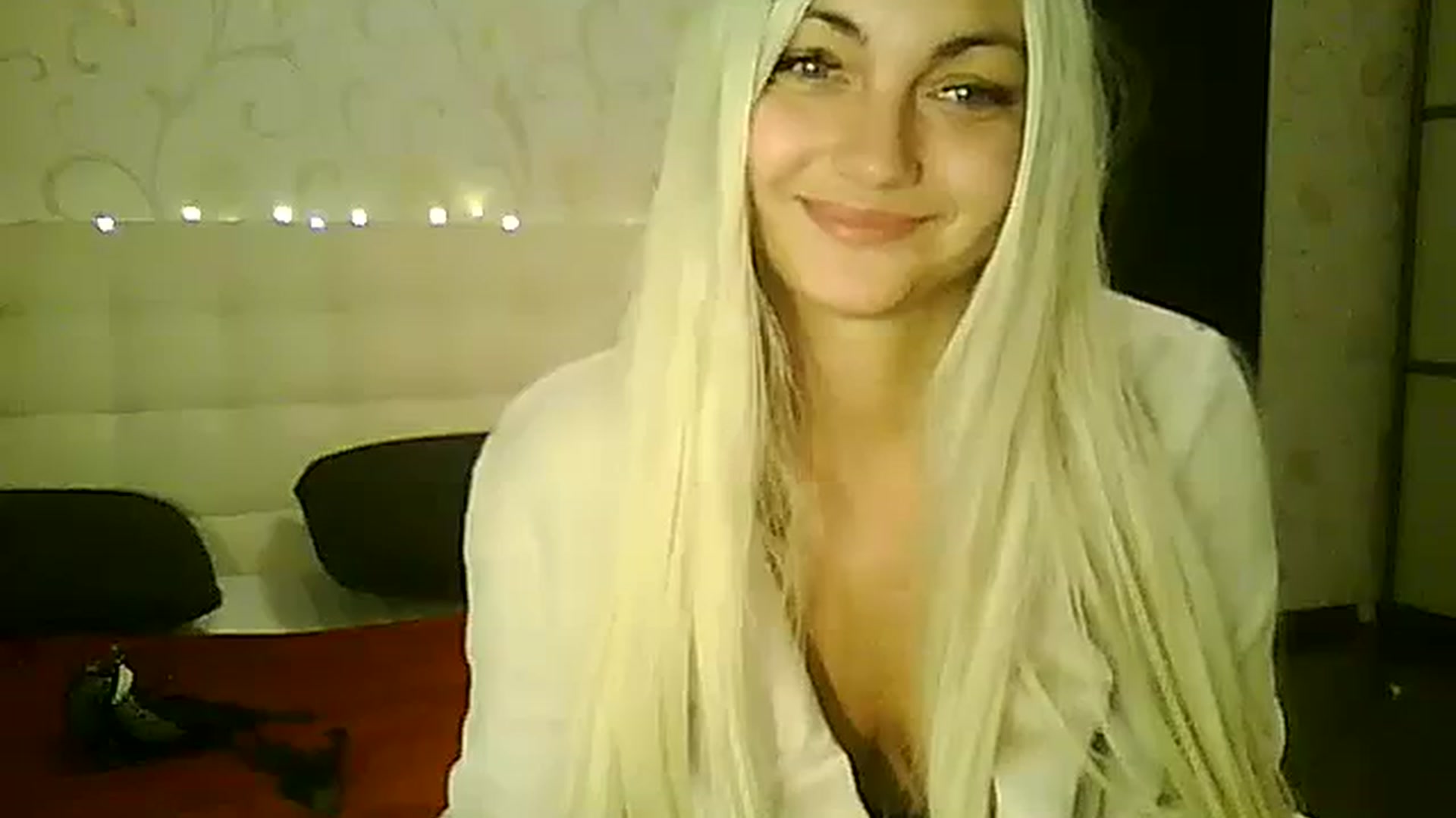 Gallery image thumbnail from AlissaMay's myfreecams stream on, 11/17/2023, 14:31 image 9 of 20