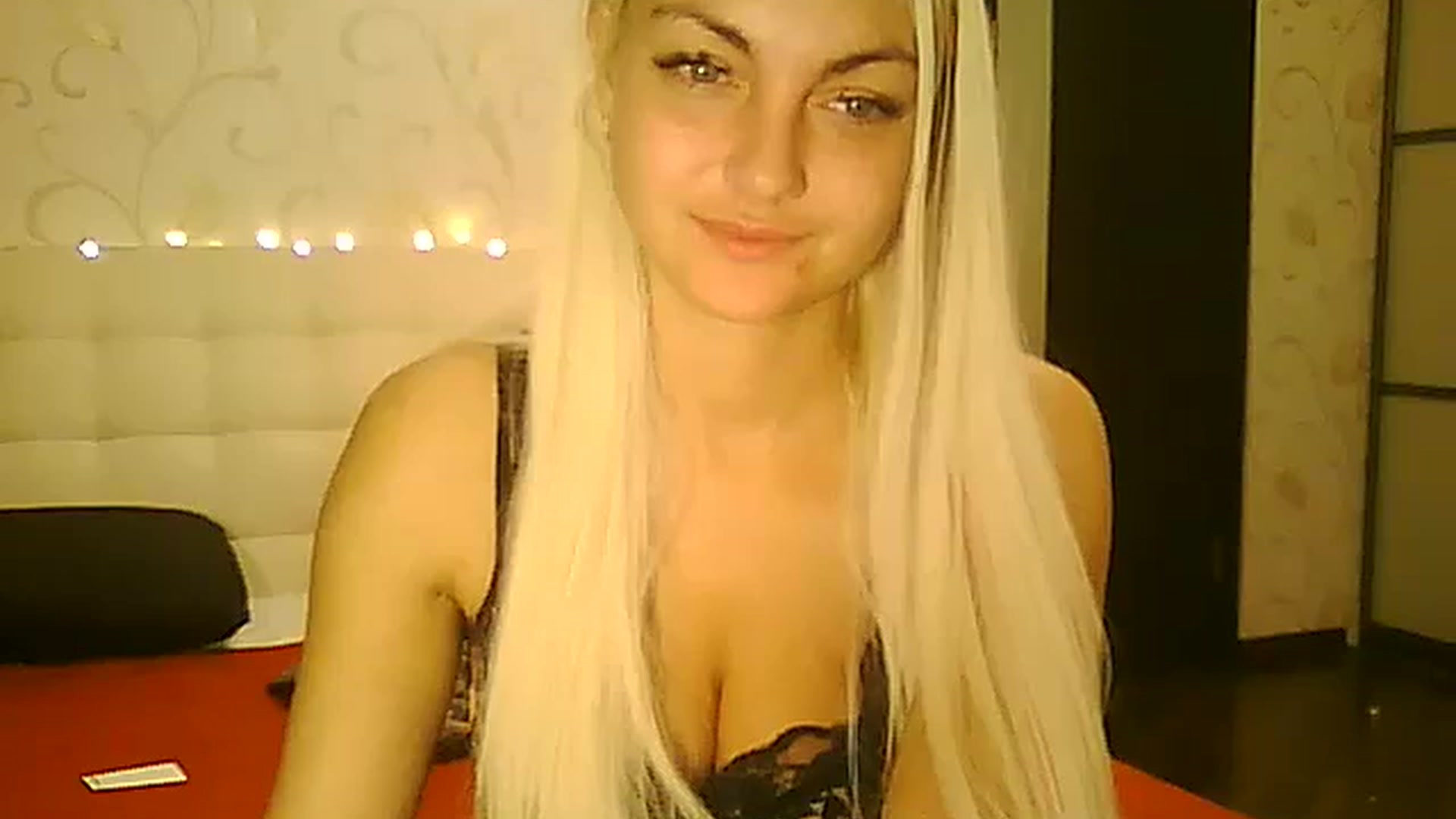 Gallery image thumbnail from AlissaMay's myfreecams stream on, 11/18/2023, 18:00 image 16 of 20