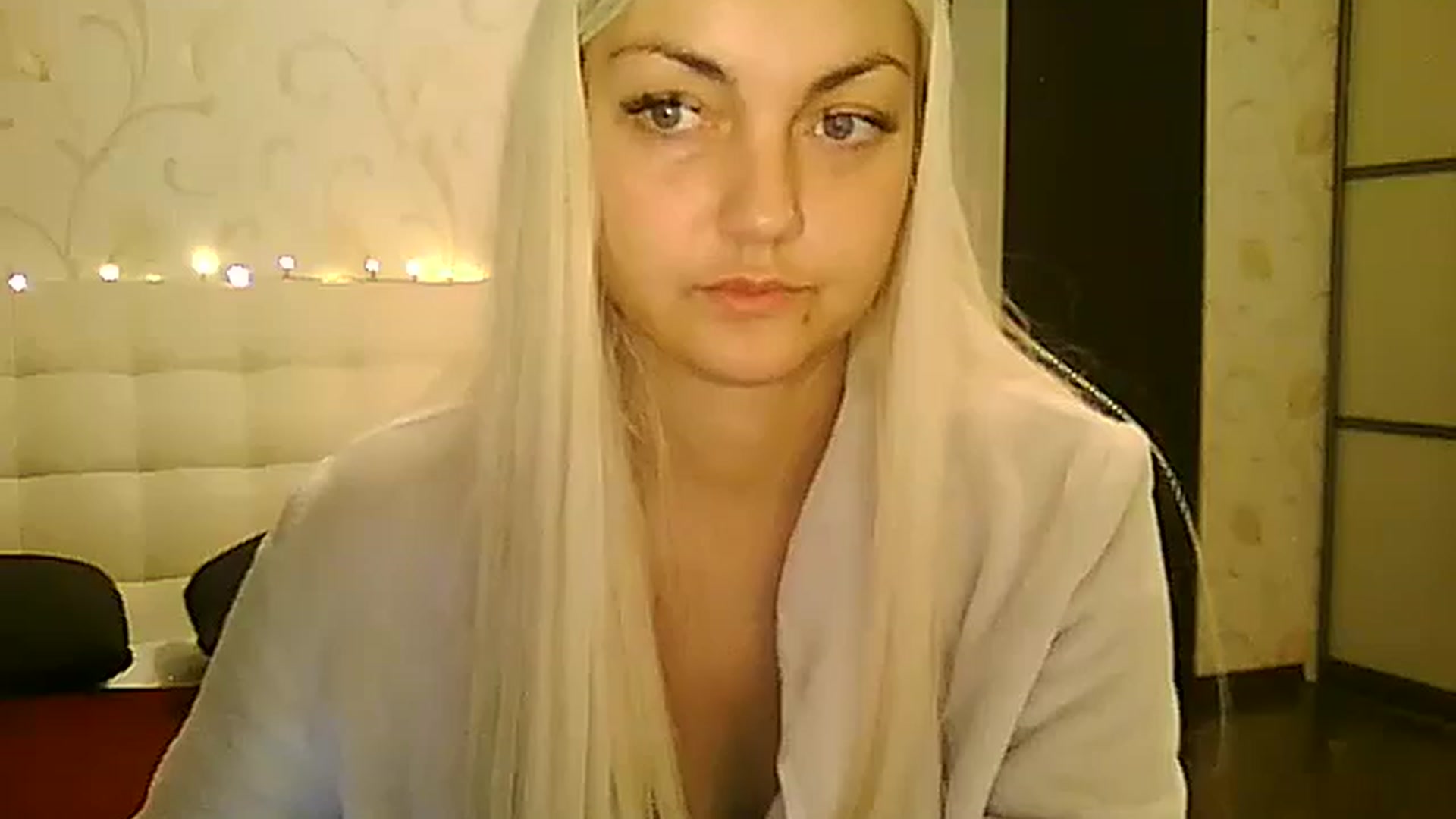 Gallery image thumbnail from AlissaMay's myfreecams stream on, 11/20/2023, 10:20 image 4 of 20