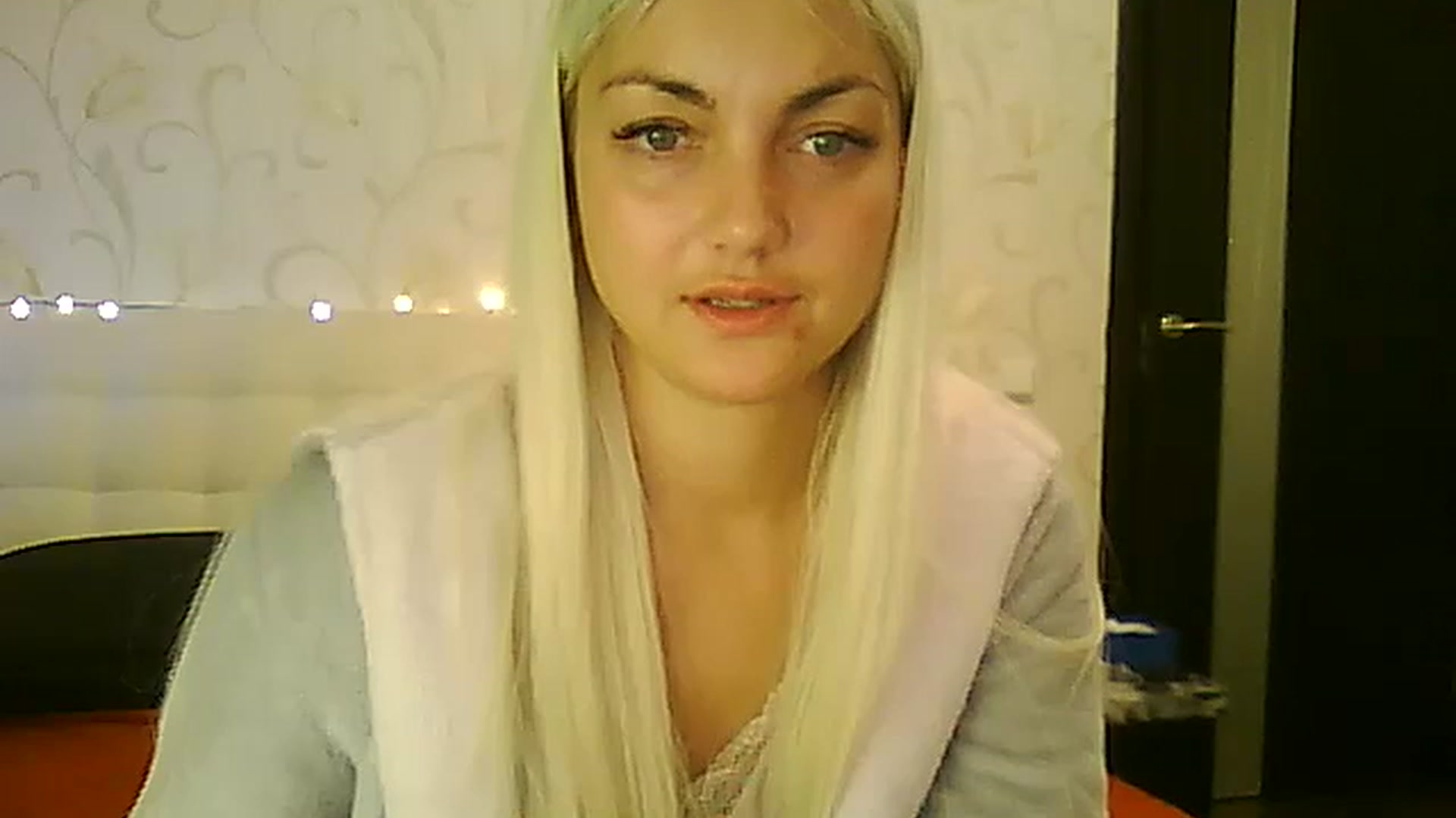 Gallery image thumbnail from AlissaMay's myfreecams stream on, 11/21/2023, 11:21 image 3 of 20