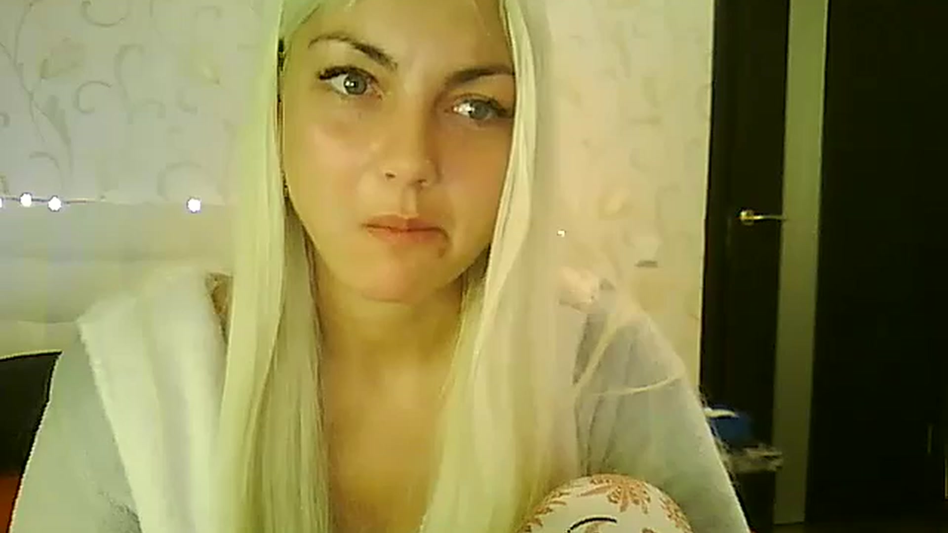 Gallery image thumbnail from AlissaMay's myfreecams stream on, 11/21/2023, 11:21 image 1 of 20