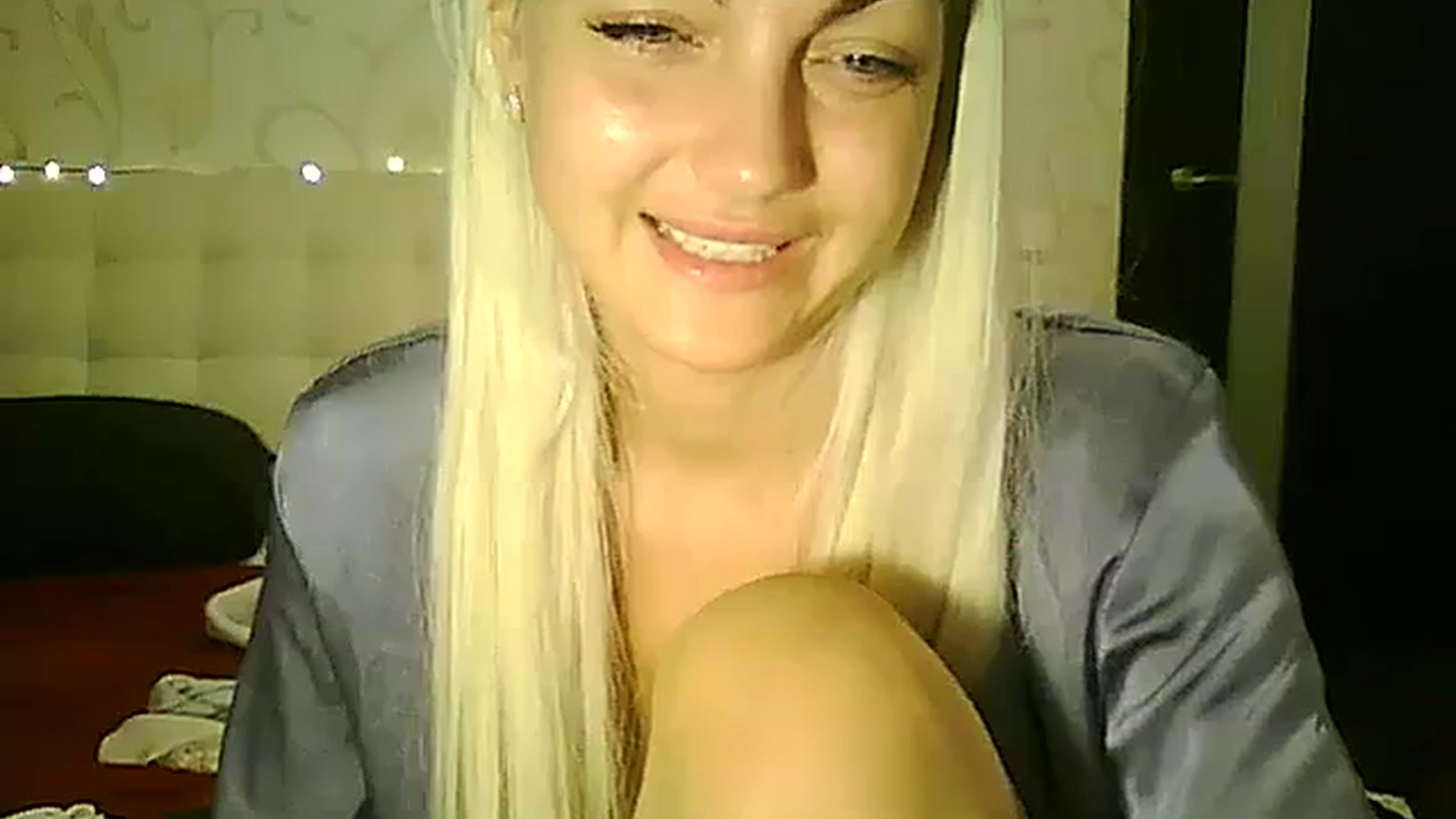 Gallery image thumbnail from AlissaMay's myfreecams stream on, 11/26/2023, 17:26 image 5 of 20