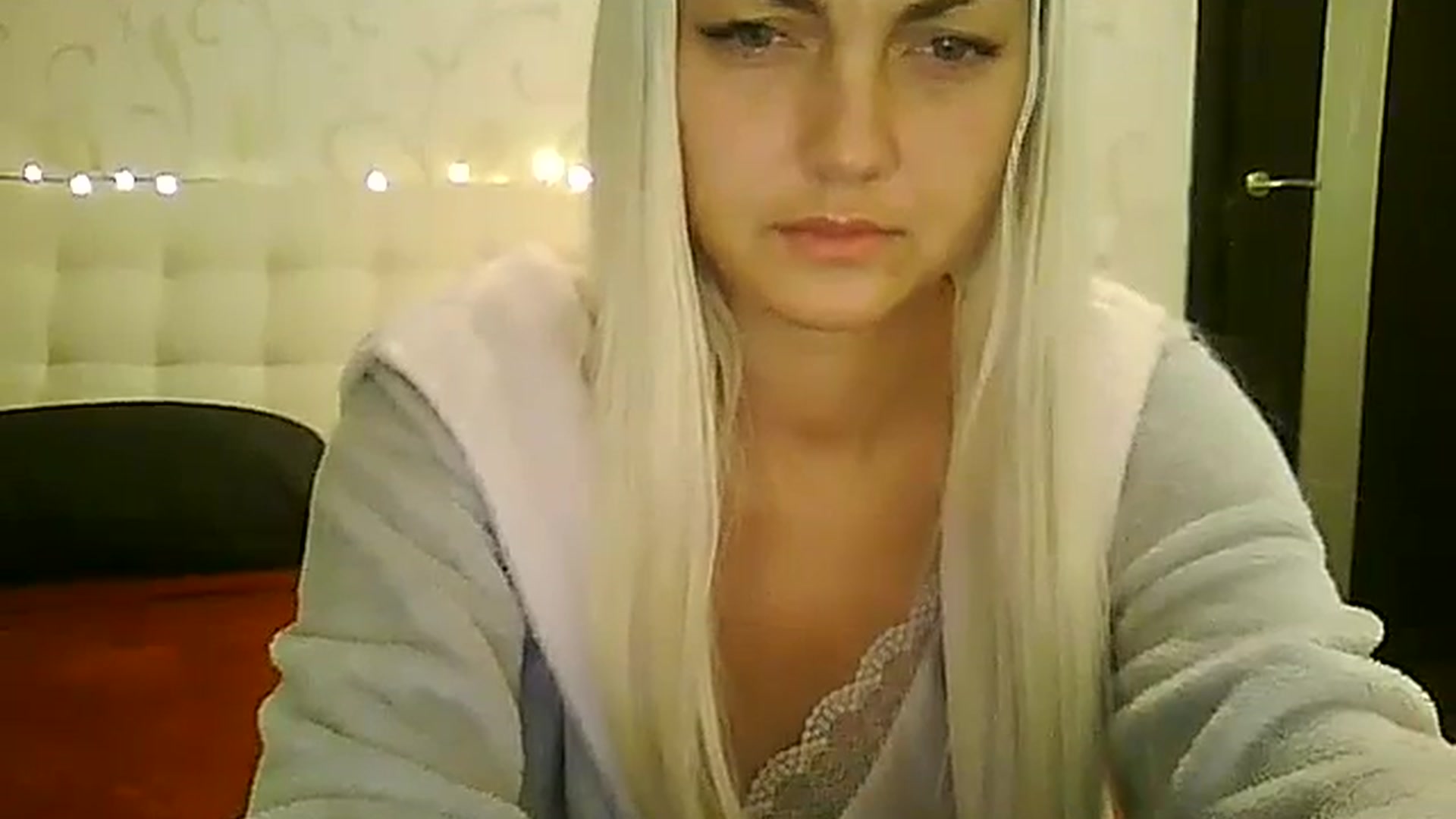 Gallery image thumbnail from AlissaMay's myfreecams stream on, 11/26/2023, 20:04 image 10 of 20