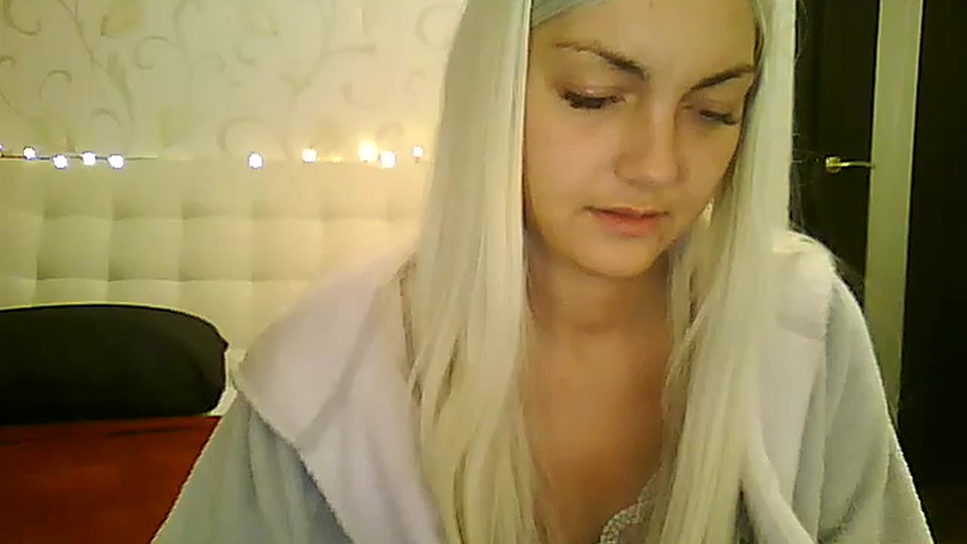 Gallery image thumbnail from AlissaMay's myfreecams stream on, 11/26/2023, 20:04 image 18 of 20
