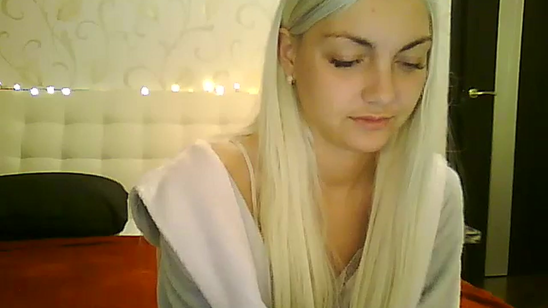 Gallery image thumbnail from AlissaMay's myfreecams stream on, 11/26/2023, 20:04 image 12 of 20