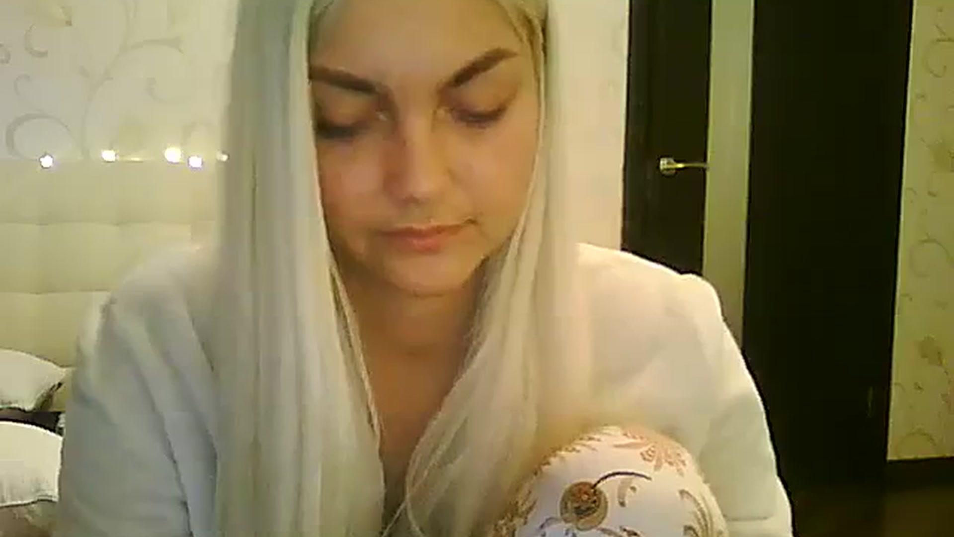Gallery image thumbnail from AlissaMay's myfreecams stream on, 12/02/2023, 10:26 image 4 of 20