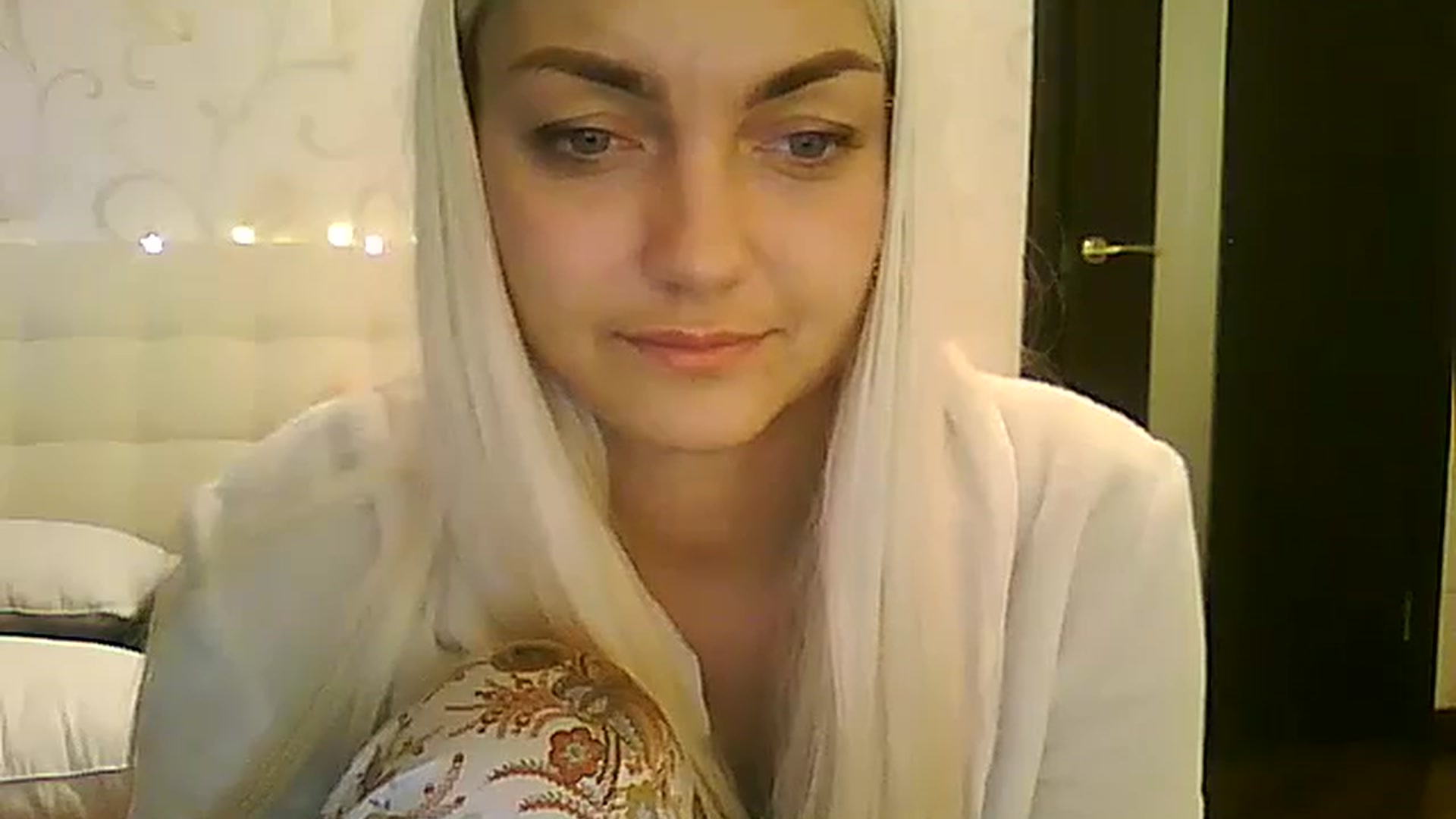Gallery image thumbnail from AlissaMay's myfreecams stream on, 12/02/2023, 10:26 image 16 of 20