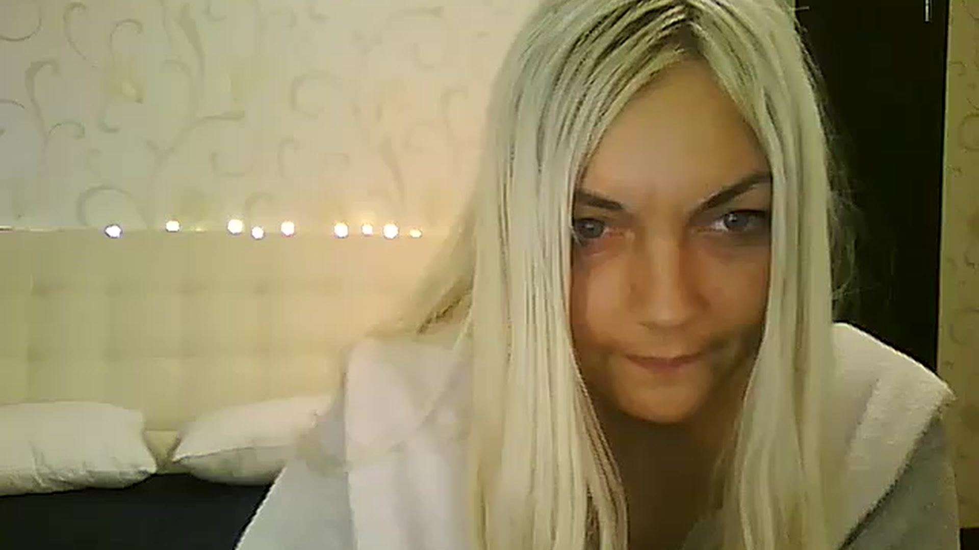 Gallery image thumbnail from AlissaMay's myfreecams stream on, 12/04/2023, 08:29 image 5 of 20