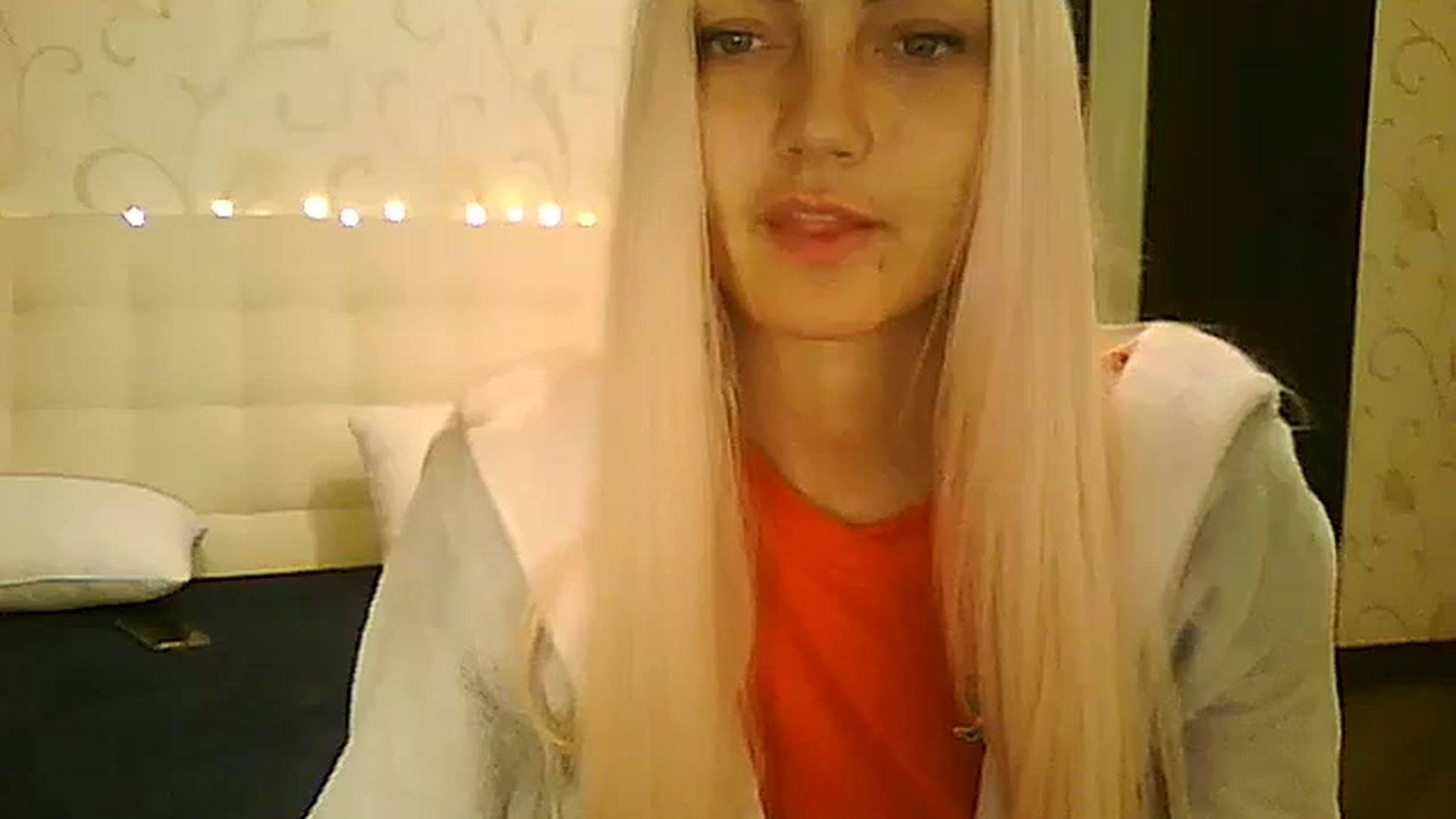 Gallery image thumbnail from AlissaMay's myfreecams stream on, 12/06/2023, 15:18 image 4 of 20