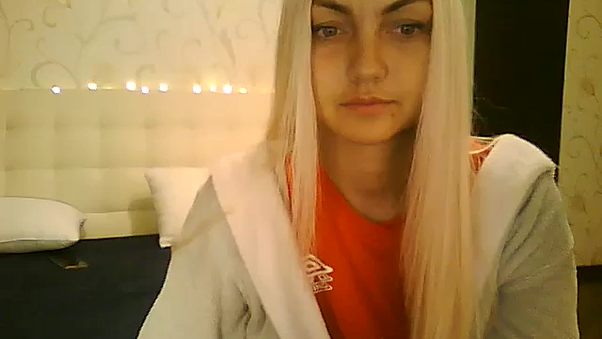 Gallery image thumbnail from AlissaMay's myfreecams stream on, 12/06/2023, 15:18 image 11 of 20