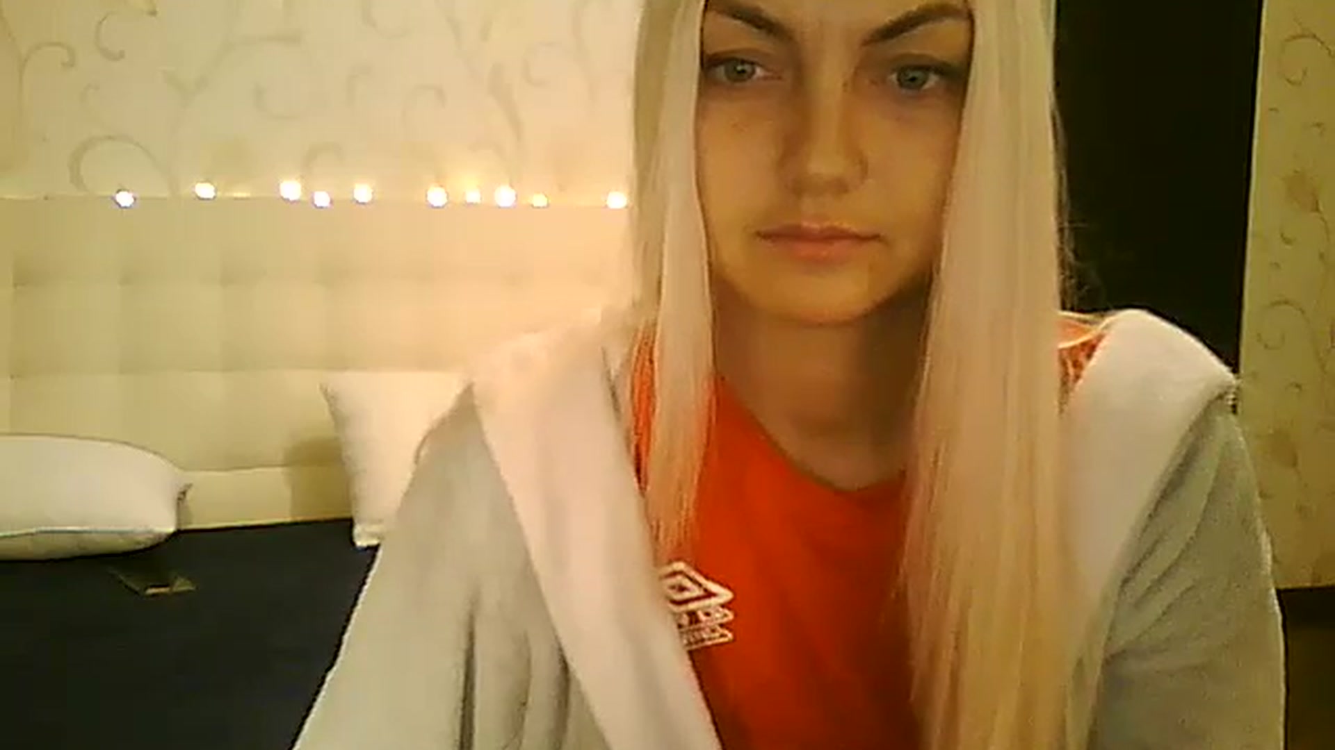 Gallery image thumbnail from AlissaMay's myfreecams stream on, 12/06/2023, 15:18 image 9 of 20