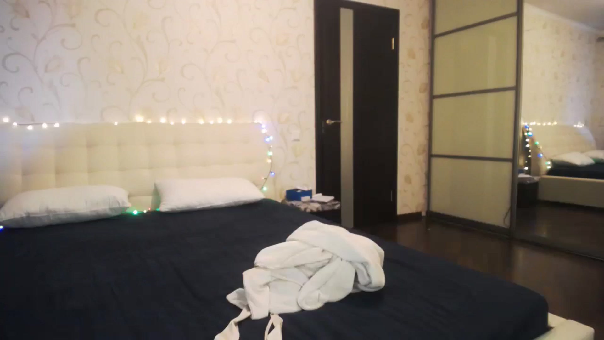 Gallery image thumbnail from AlissaMay's myfreecams stream on, 02/05/2024, 08:28 image 18 of 20