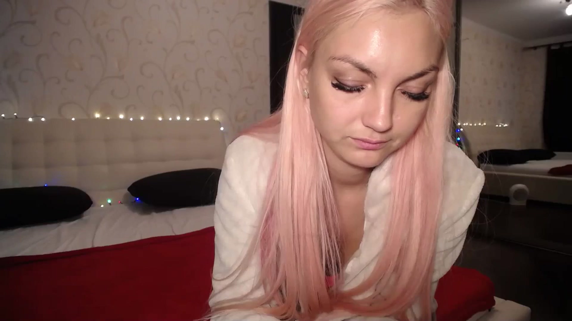 Gallery image thumbnail from AlissaMay's myfreecams stream on, 02/26/2024, 08:34 image 20 of 20