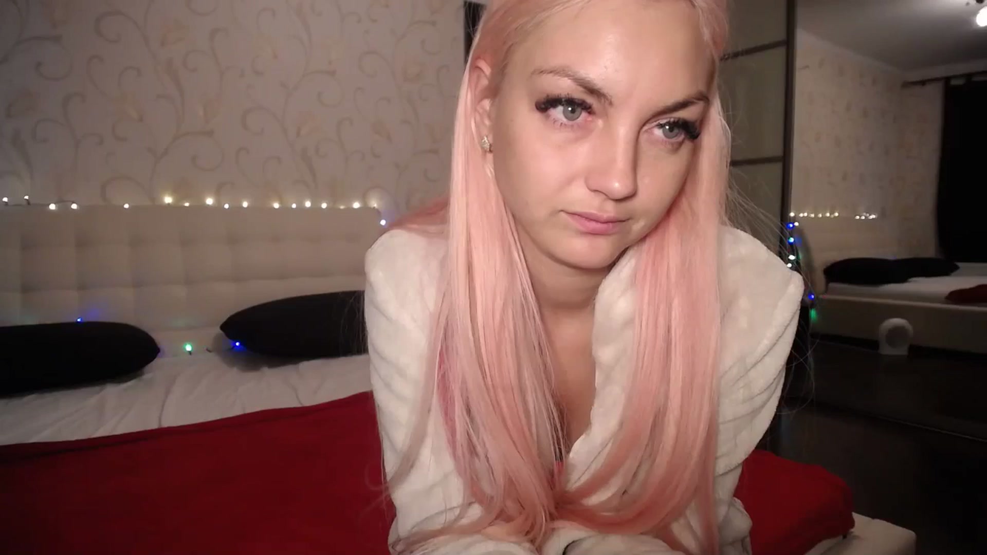Gallery image thumbnail from AlissaMay's myfreecams stream on, 02/26/2024, 08:34 image 19 of 20
