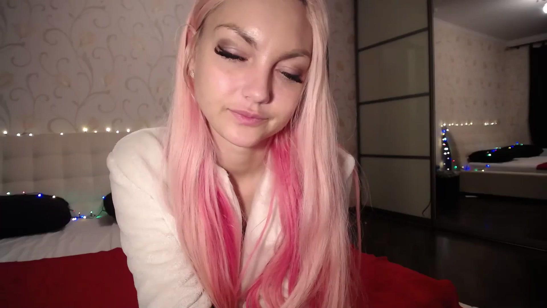 Gallery image thumbnail from AlissaMay's myfreecams stream on, 03/08/2024, 02:43 image 13 of 20