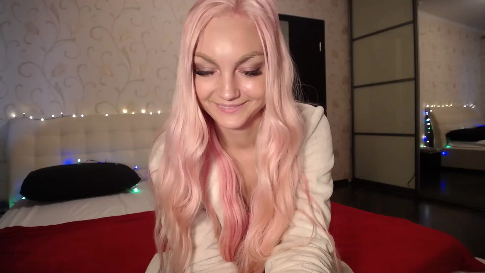 Gallery image thumbnail from AlissaMay's myfreecams stream on, 03/16/2024, 14:30 image 5 of 20