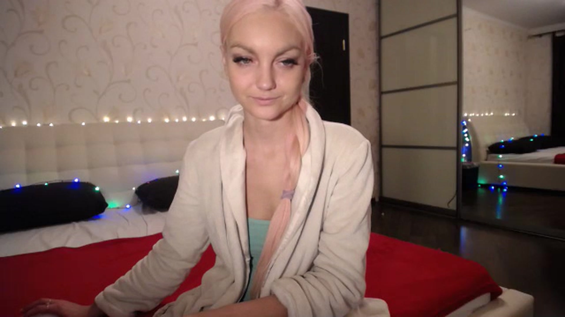 Gallery image thumbnail from AlissaMay's myfreecams stream on, 03/22/2024, 19:17 image 19 of 20