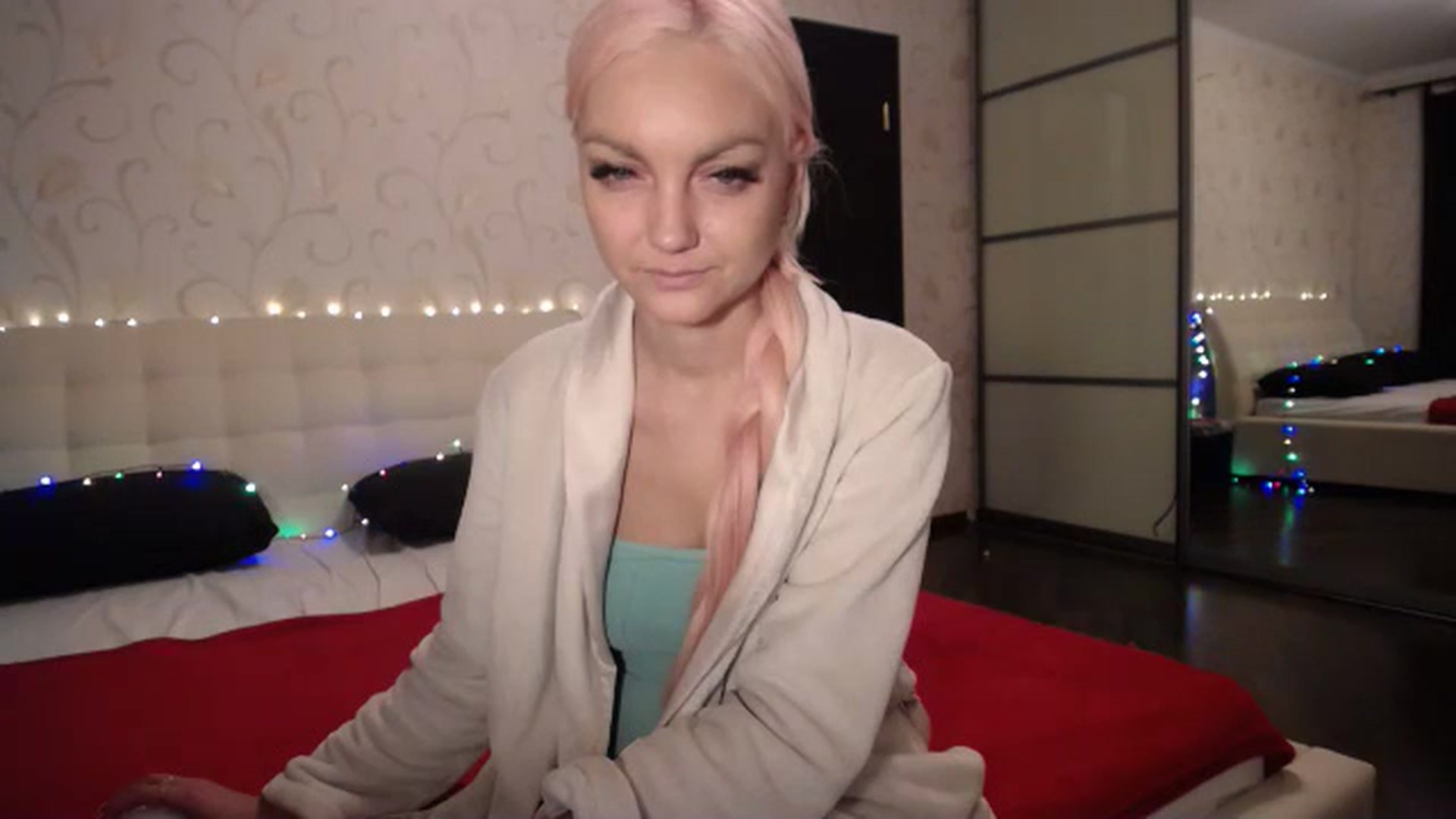 Gallery image thumbnail from AlissaMay's myfreecams stream on, 03/22/2024, 19:17 image 13 of 20