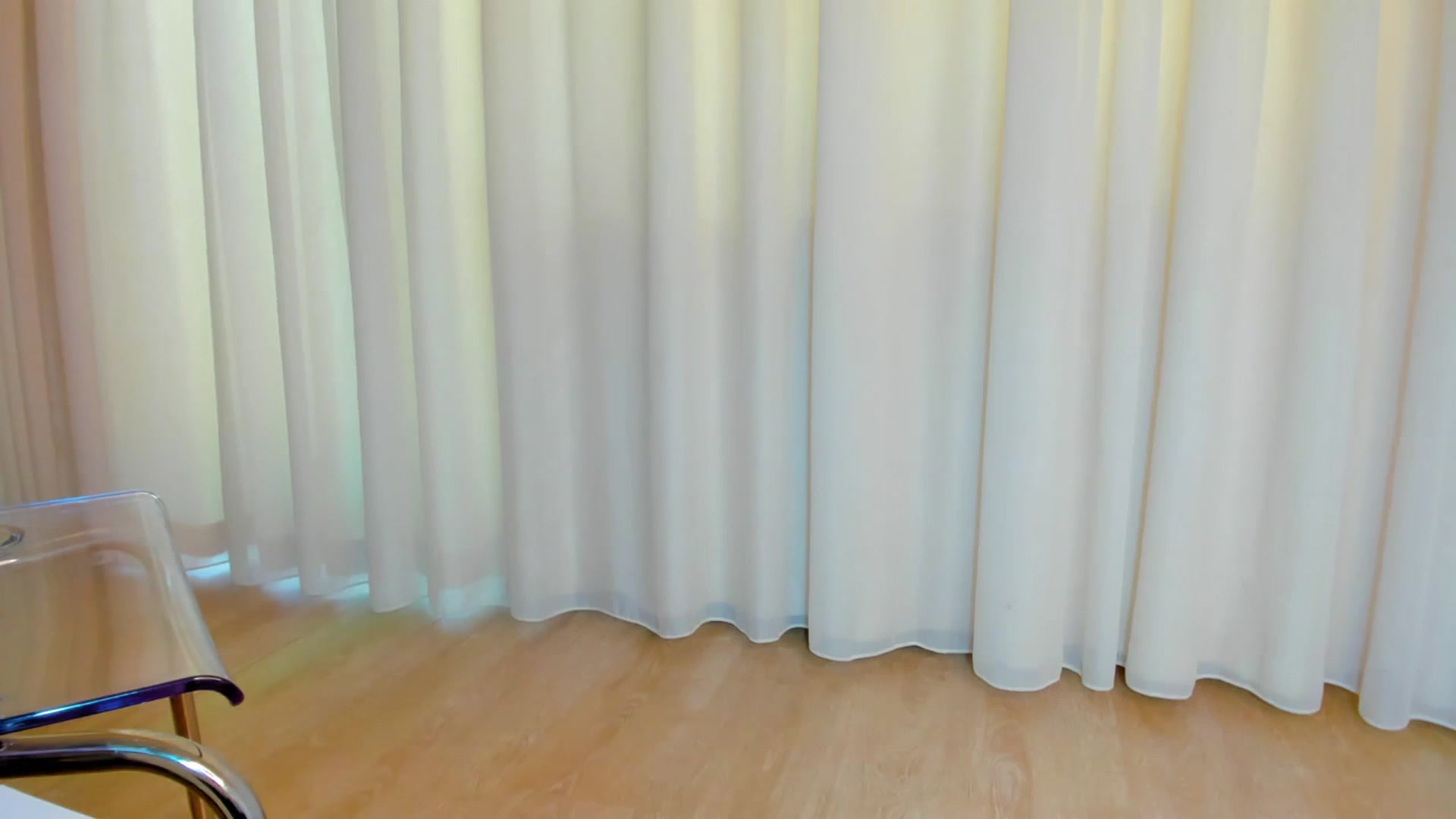 Gallery image thumbnail from Alissa_May's myfreecams stream on, 12/04/2023, 13:06 image 9 of 20