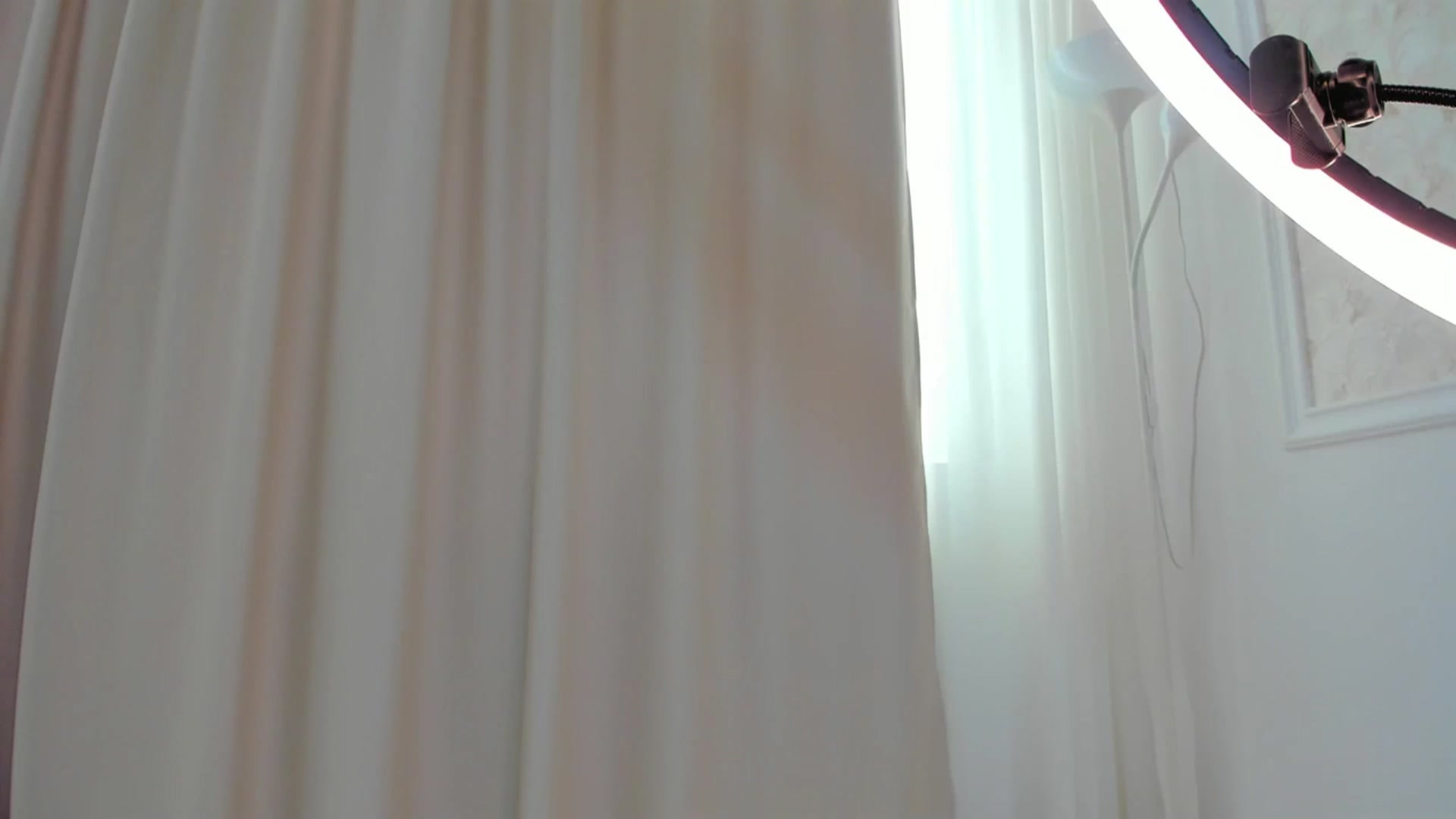 Gallery image thumbnail from Alissa_May's myfreecams stream on, 01/25/2024, 09:47 image 5 of 20