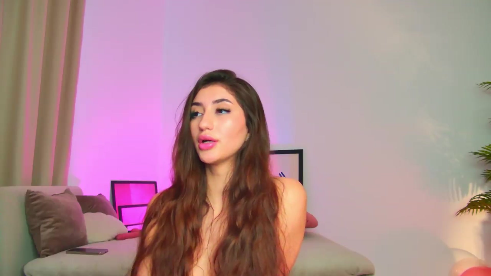 Gallery image thumbnail from Alissa_May's myfreecams stream on, 07/15/2026, 10:27 image 10 of 20
