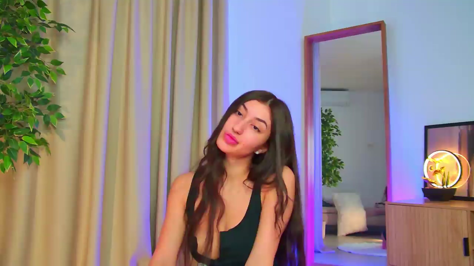 Gallery image thumbnail from Alissa_May's myfreecams stream on, 08/14/2026, 10:34 image 4 of 20