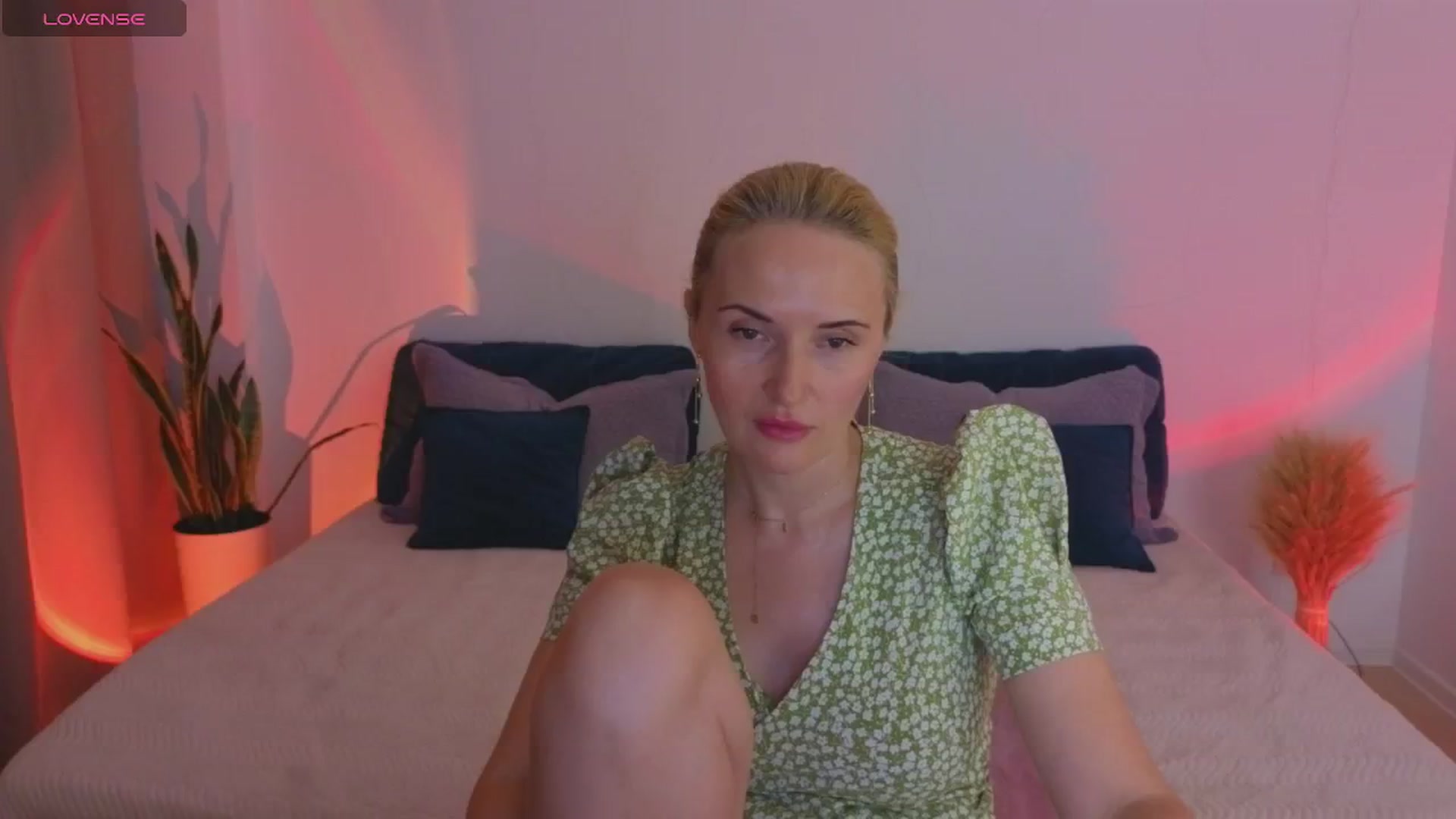 Gallery image thumbnail from AlisssaRose's myfreecams stream on, 07/07/2025, 23:40 image 18 of 20