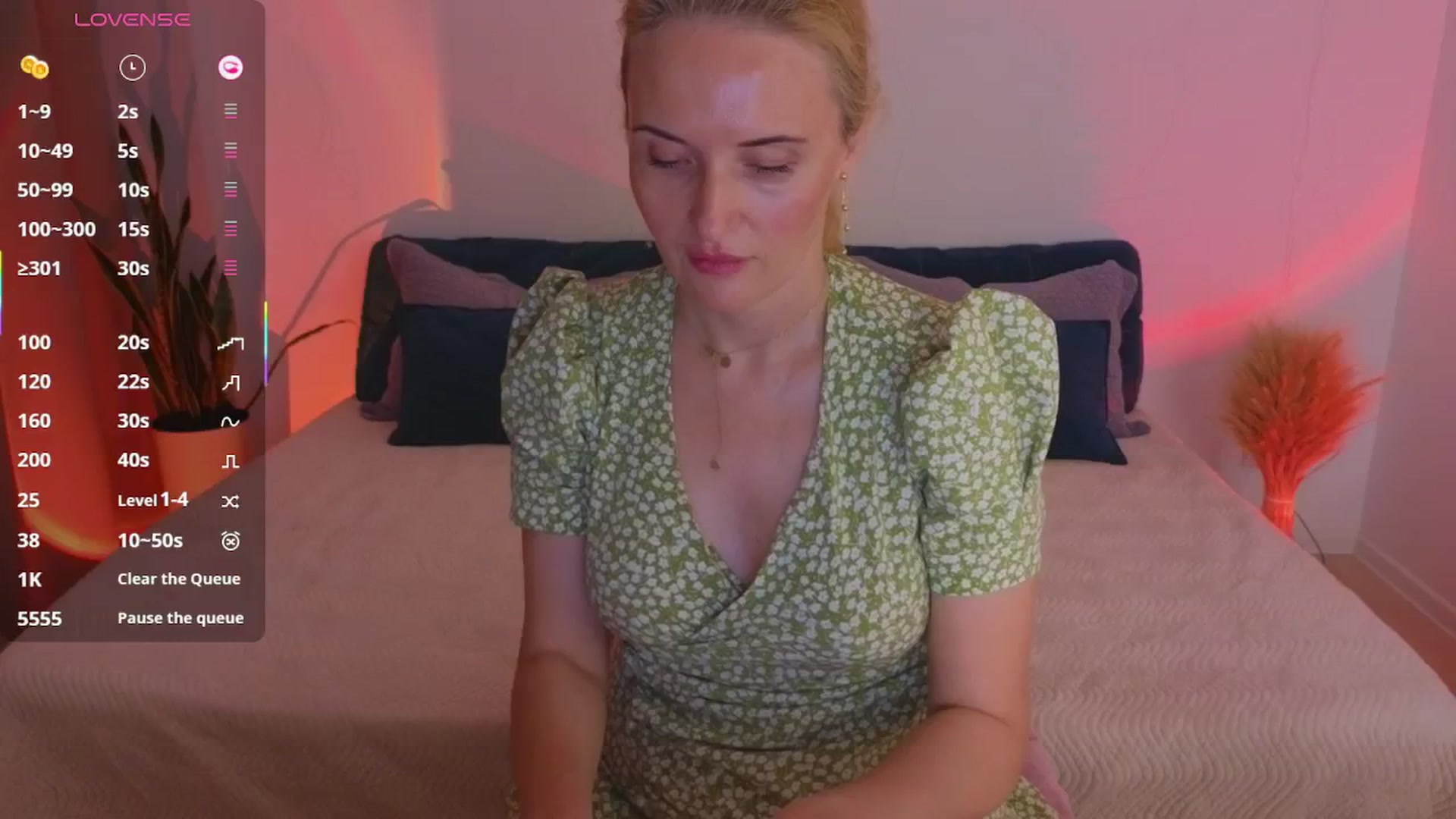 Gallery image thumbnail from AlisssaRose's myfreecams stream on, 07/08/2025, 01:20 image 19 of 20