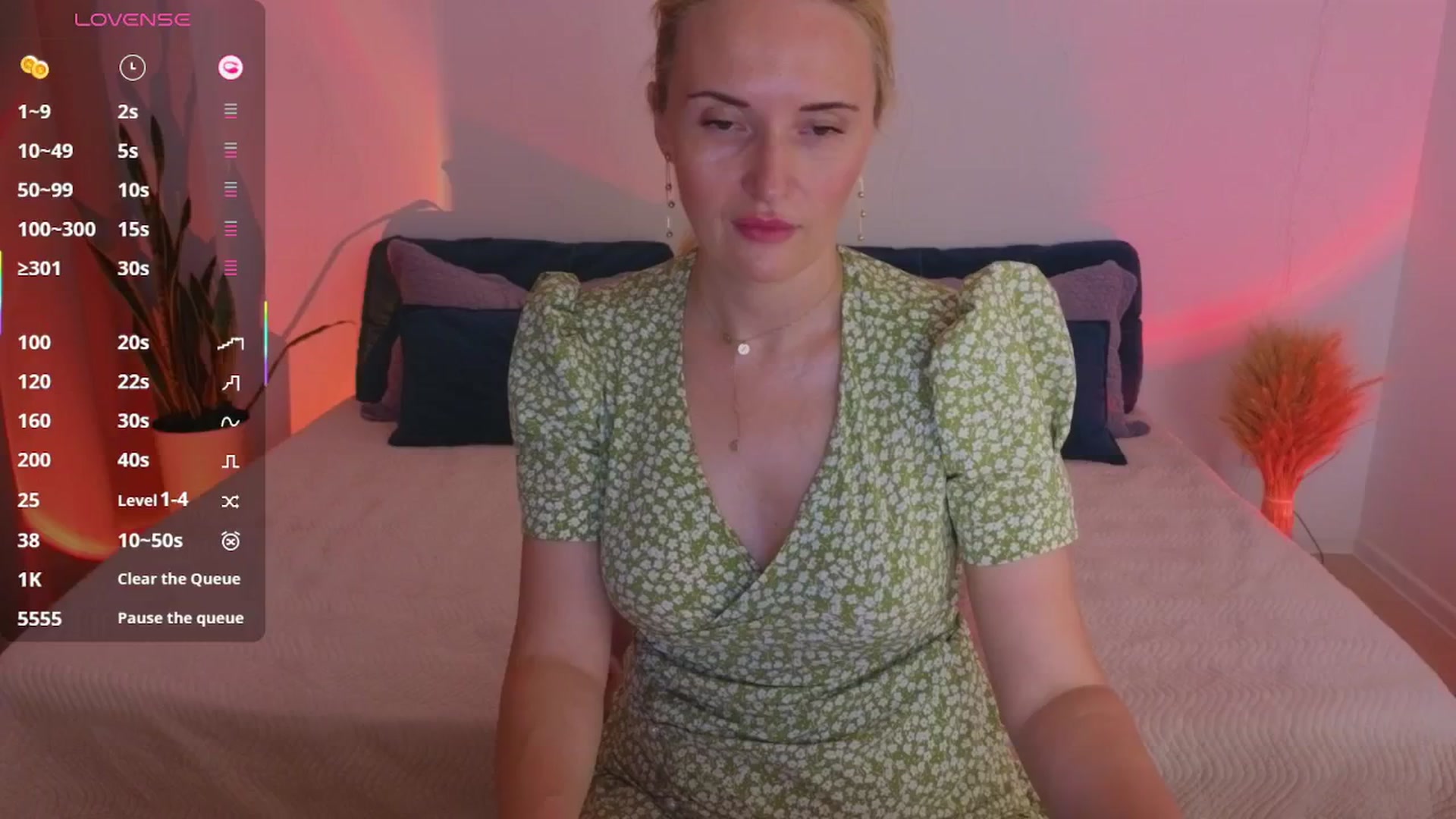 Gallery image thumbnail from AlisssaRose's myfreecams stream on, 07/08/2025, 01:20 image 15 of 20