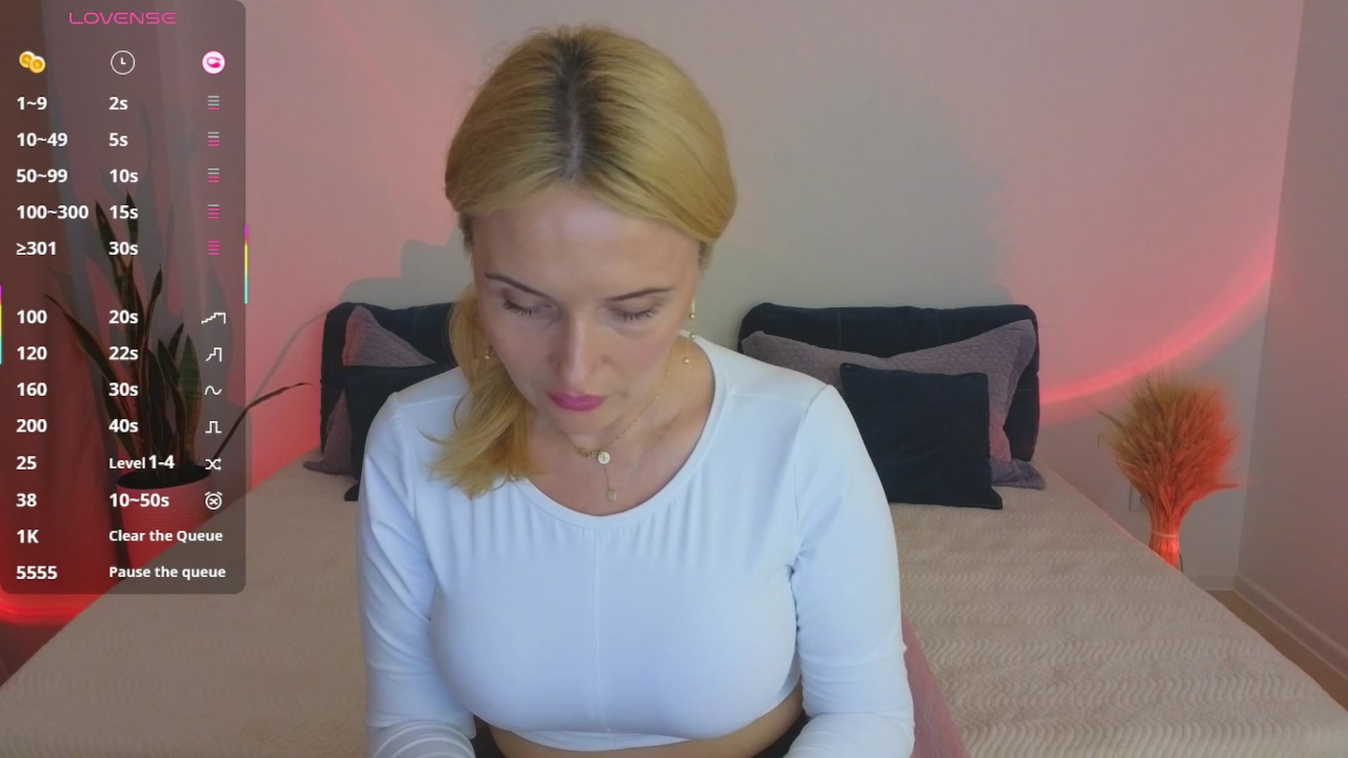 Gallery image thumbnail from AlisssaRose's myfreecams stream on, 07/09/2025, 21:10 image 7 of 20