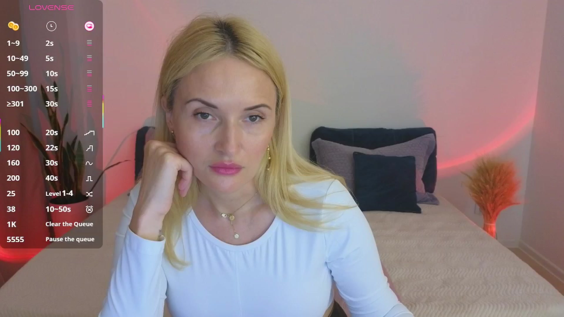 Gallery image thumbnail from AlisssaRose's myfreecams stream on, 07/09/2025, 21:10 image 1 of 20