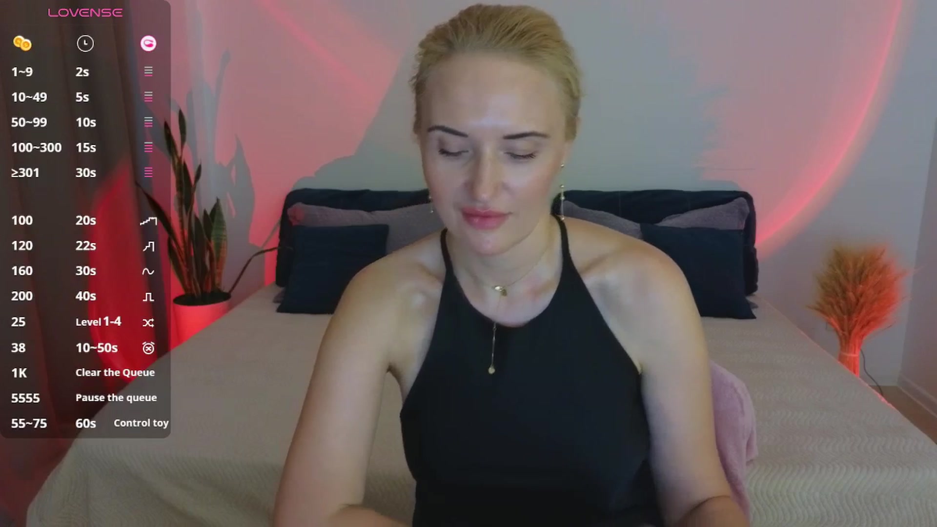 Gallery image thumbnail from AlisssaRose's myfreecams stream on, 07/17/2025, 22:14 image 15 of 20