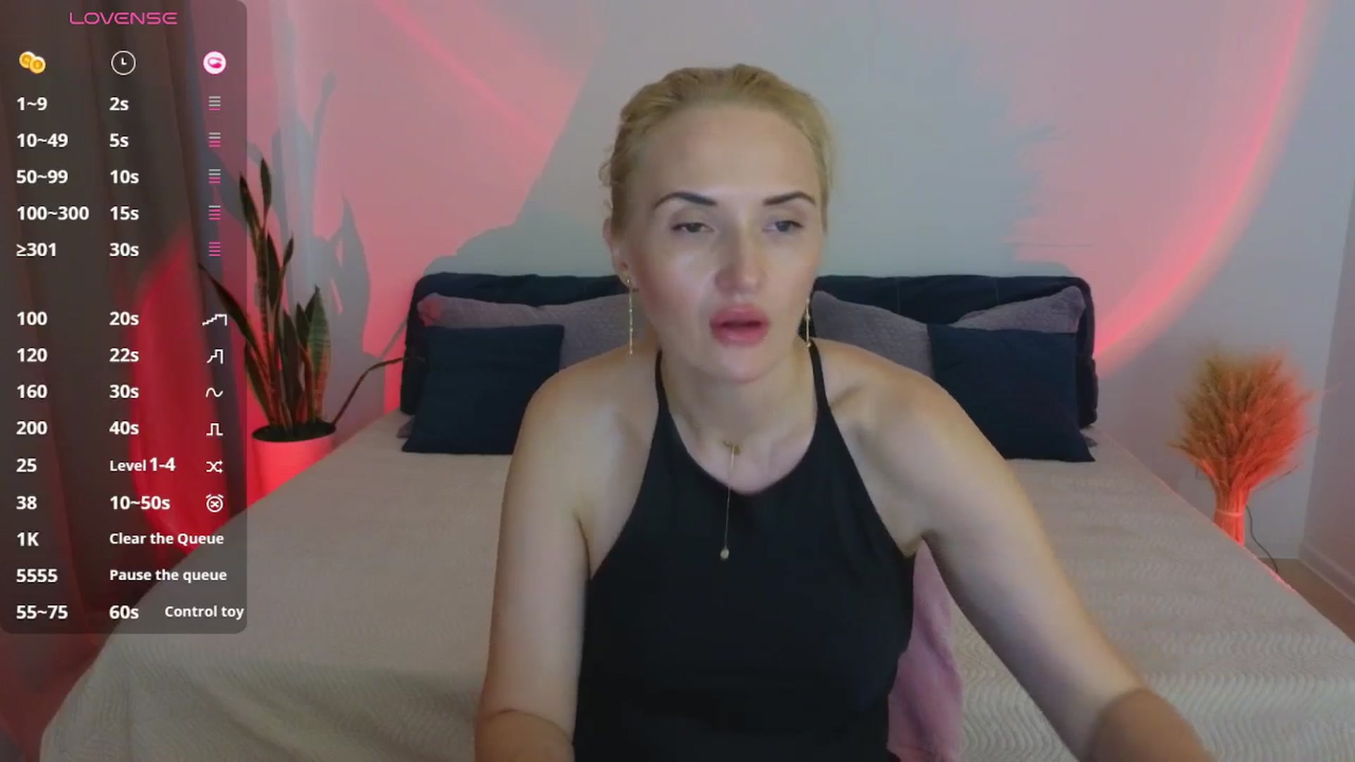 Gallery image thumbnail from AlisssaRose's myfreecams stream on, 07/17/2025, 22:14 image 4 of 20