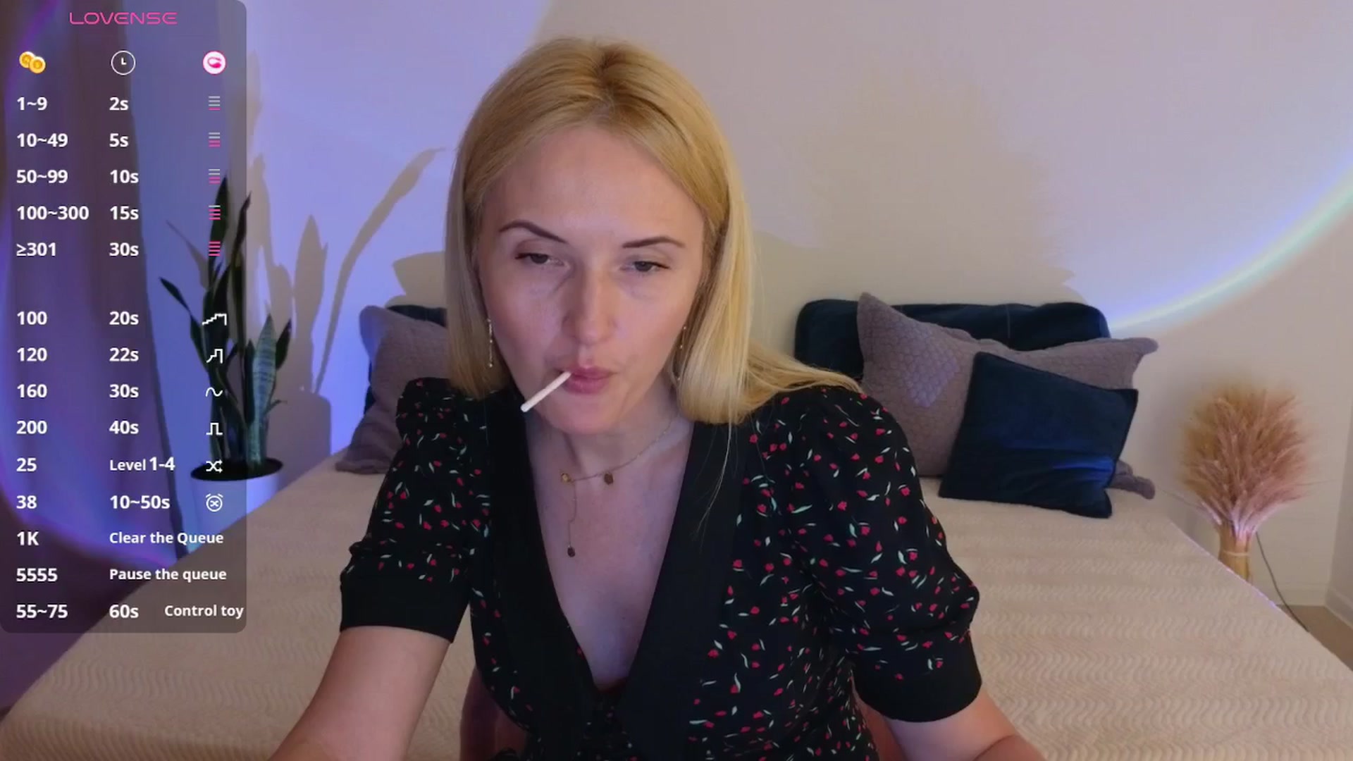 Gallery image thumbnail from AlisssaRose's myfreecams stream on, 07/18/2025, 21:18 image 10 of 20