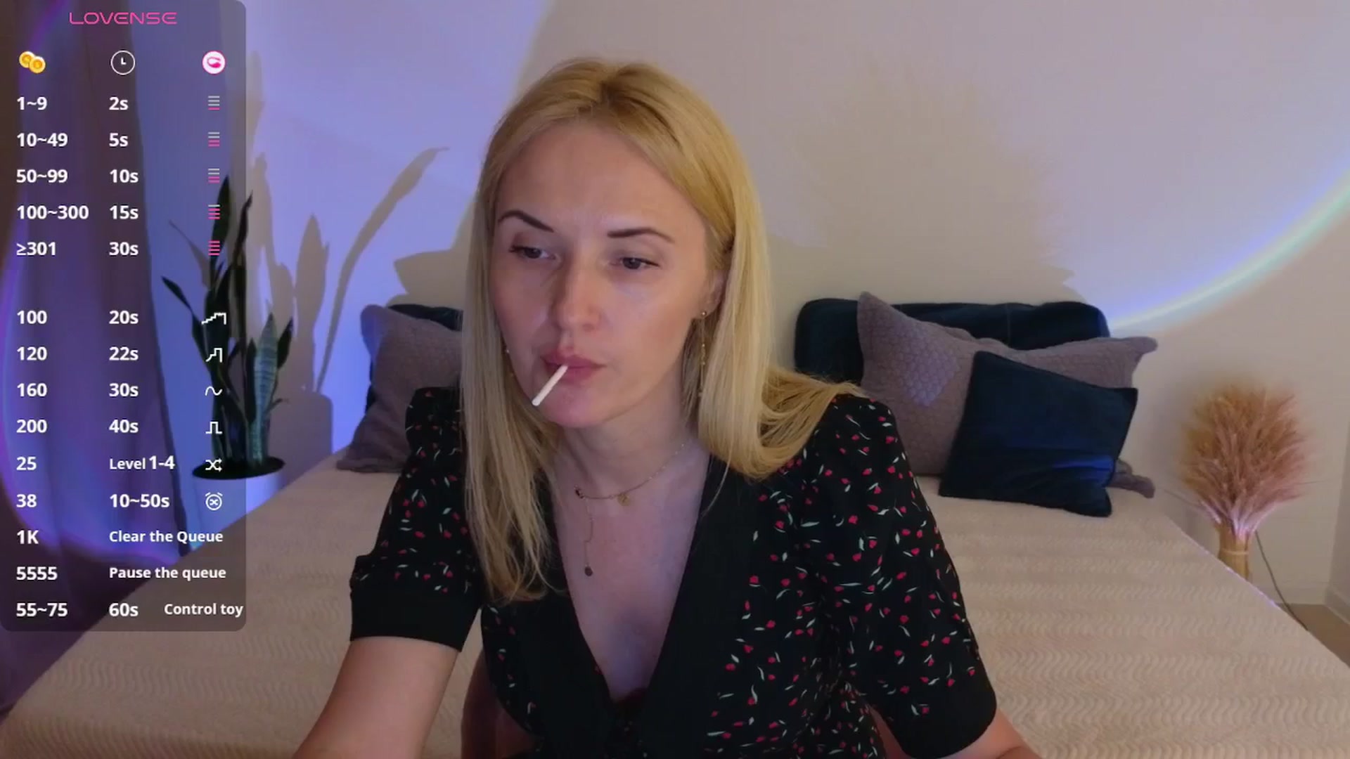Gallery image thumbnail from AlisssaRose's myfreecams stream on, 07/18/2025, 21:18 image 3 of 20