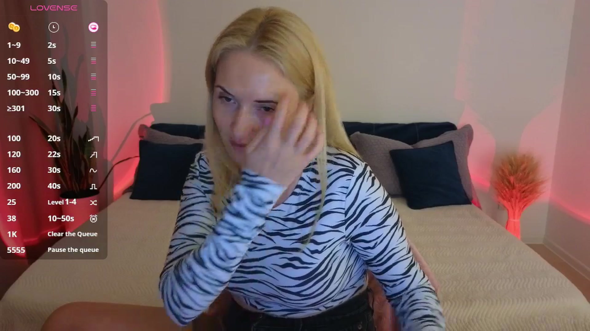 Gallery image thumbnail from AlisssaRose's myfreecams stream on, 07/20/2025, 24:43 image 20 of 20