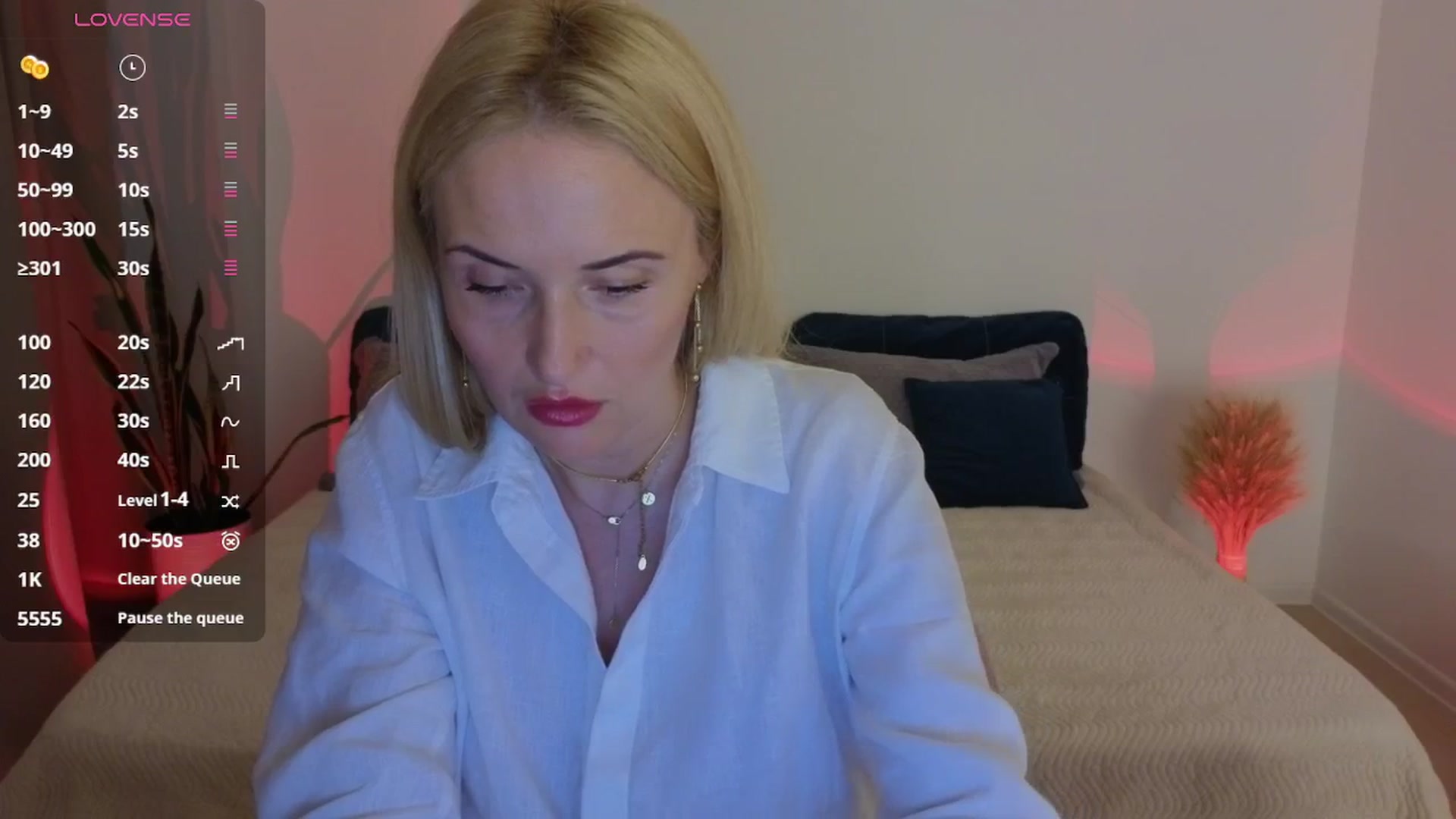 Gallery image thumbnail from AlisssaRose's myfreecams stream on, 07/22/2025, 21:33 image 10 of 20