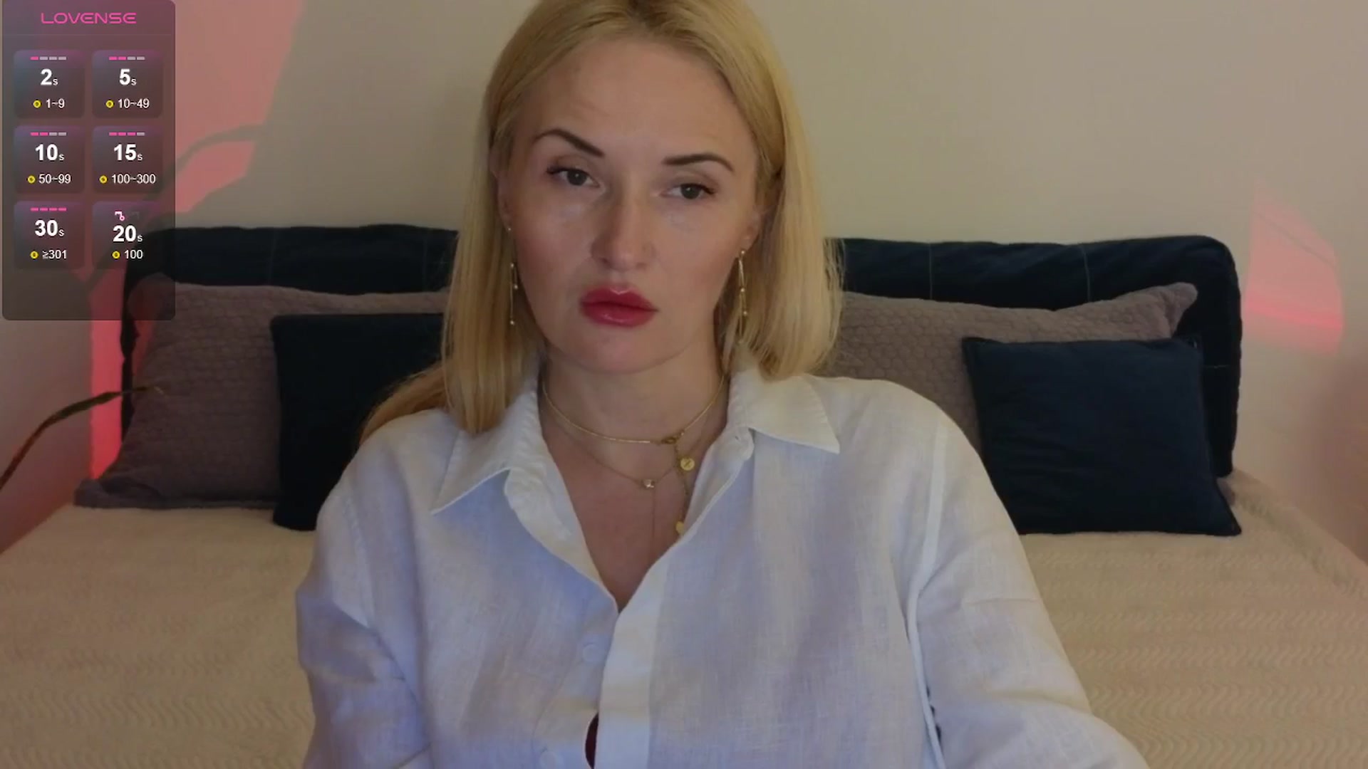 Gallery image thumbnail from AlisssaRose's myfreecams stream on, 07/22/2025, 21:33 image 17 of 20