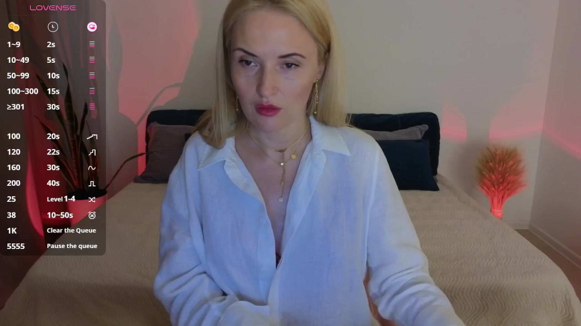 Gallery image thumbnail from AlisssaRose's myfreecams stream on, 07/22/2025, 22:43 image 3 of 20
