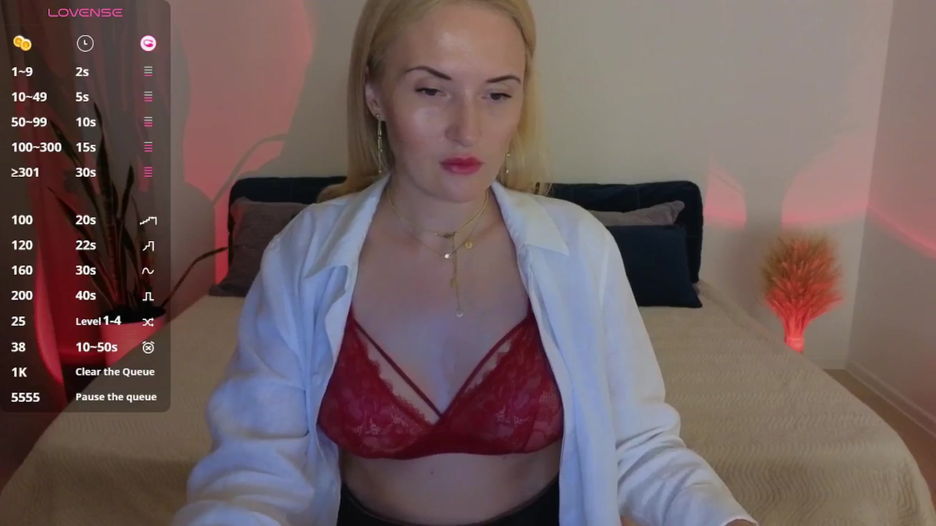 Gallery image thumbnail from AlisssaRose's myfreecams stream on, 07/22/2025, 23:13 image 4 of 20