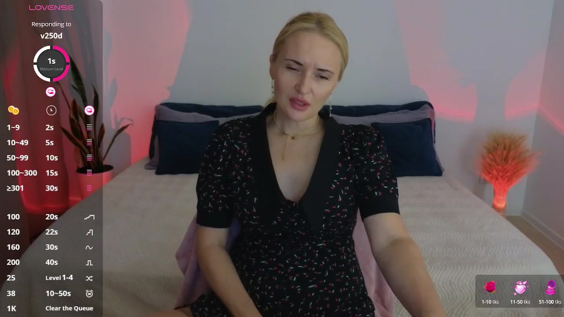 Gallery image thumbnail from AlisssaRose's myfreecams stream on, 07/24/2025, 01:47 image 14 of 20