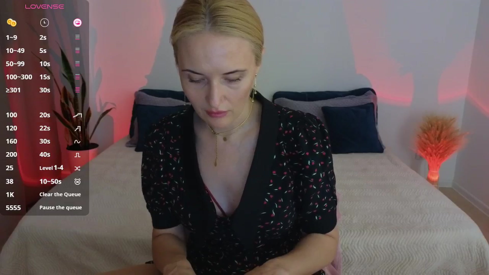 Gallery image thumbnail from AlisssaRose's myfreecams stream on, 07/24/2025, 01:47 image 8 of 20